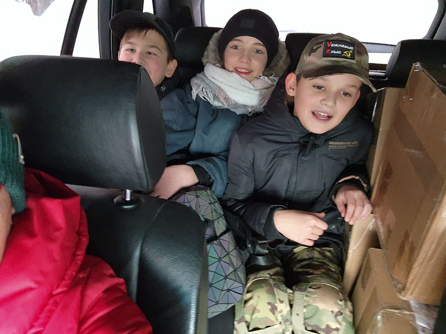 Подмосковье, Городской округ Пушкинский, Ивантеевка, Образование, своих не бросаем, добрые дела, добровольцы, волонтеры,