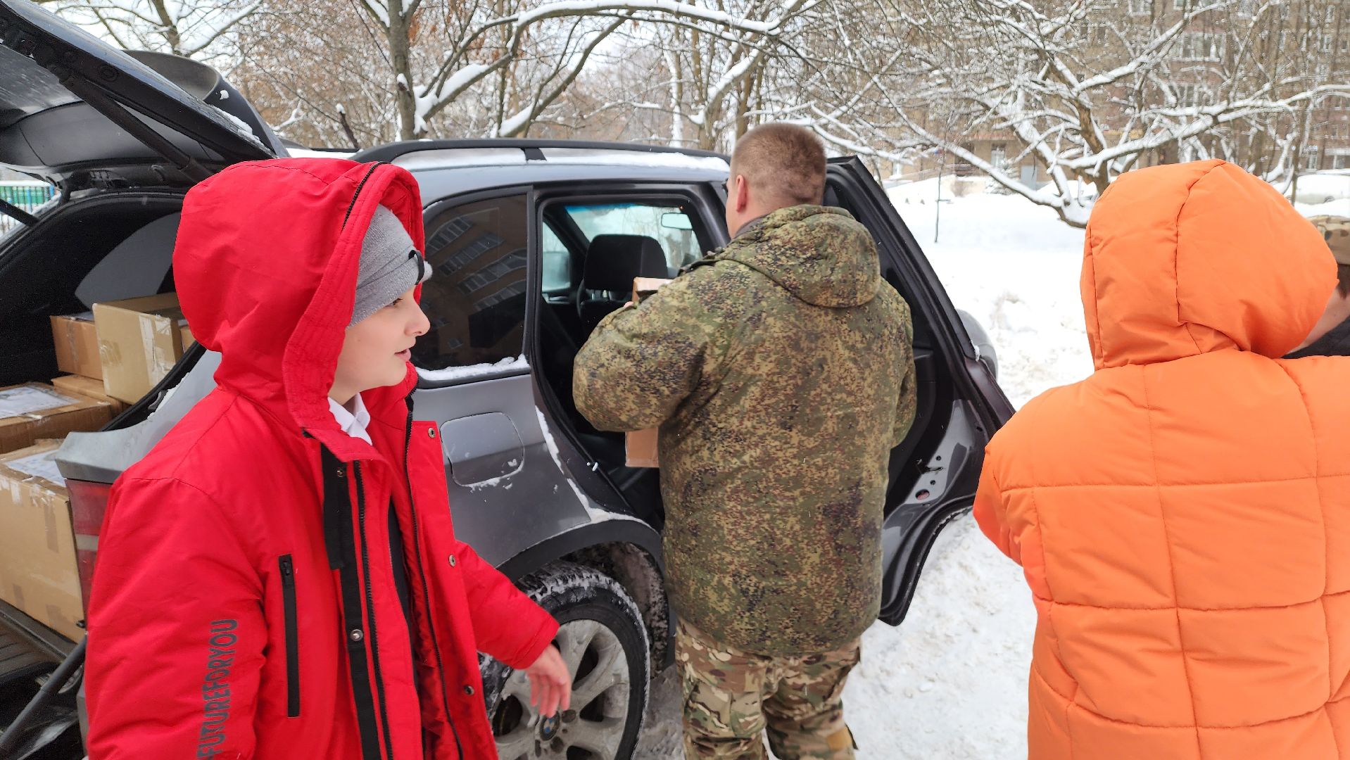 Подмосковье, Городской округ Пушкинский, Ивантеевка, Образование, своих не бросаем, добрые дела, добровольцы, волонтеры,