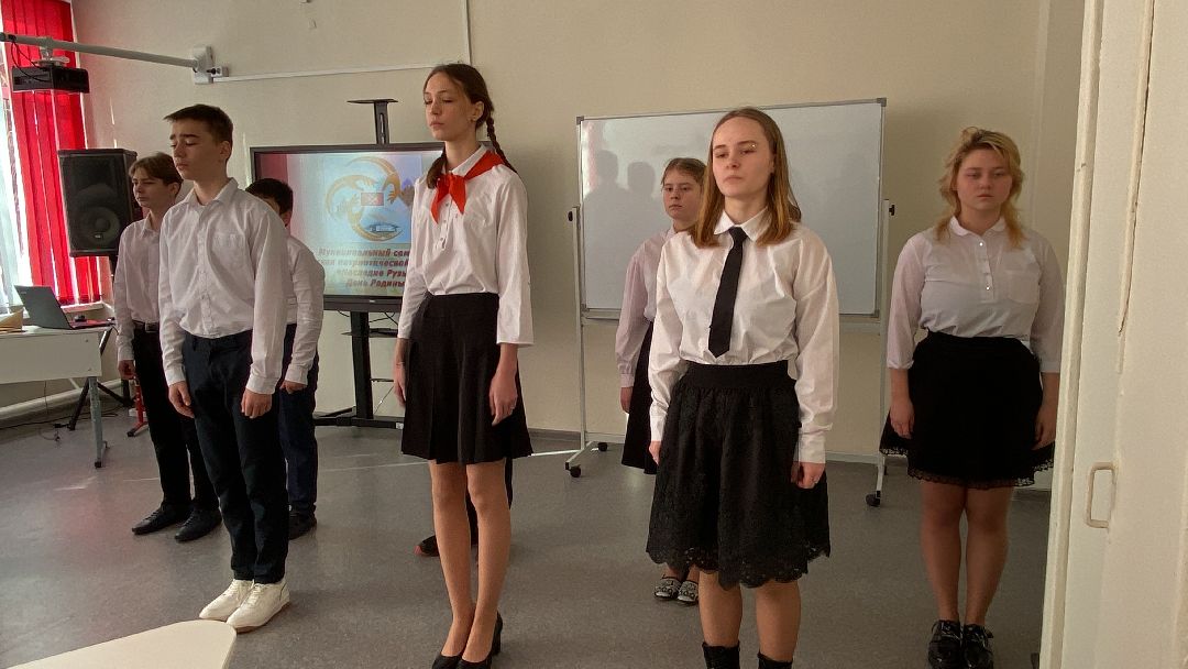 Школа, агитбригада, герои, краеведение