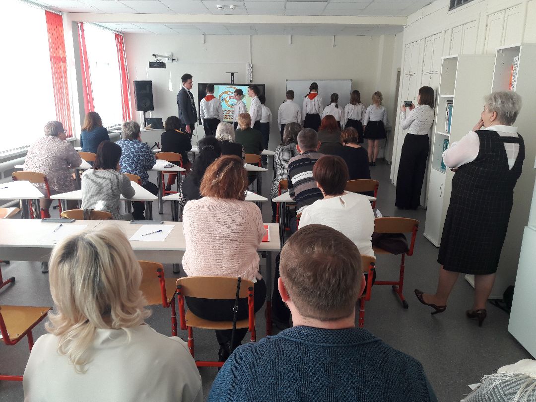 Школа, агитбригада, герои, краеведение