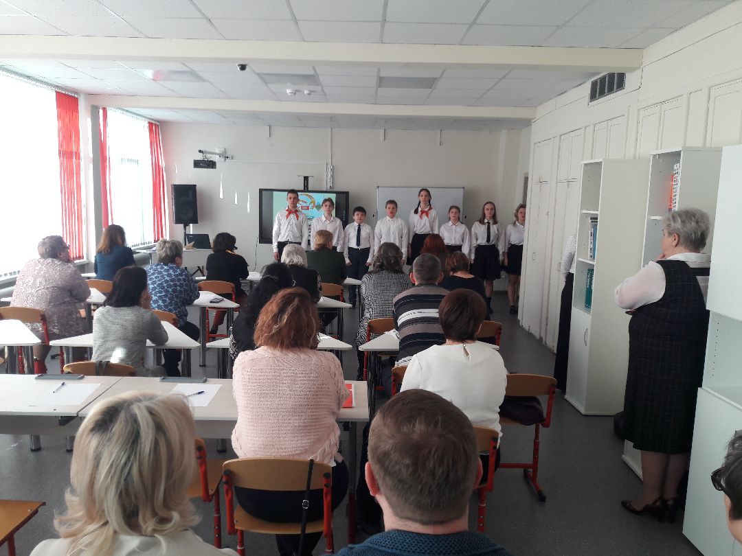 Школа, агитбригада, герои, краеведение