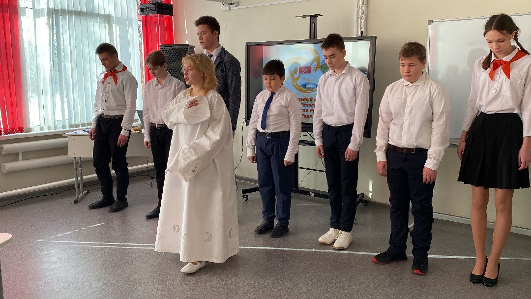 Школа, агитбригада, герои, краеведение