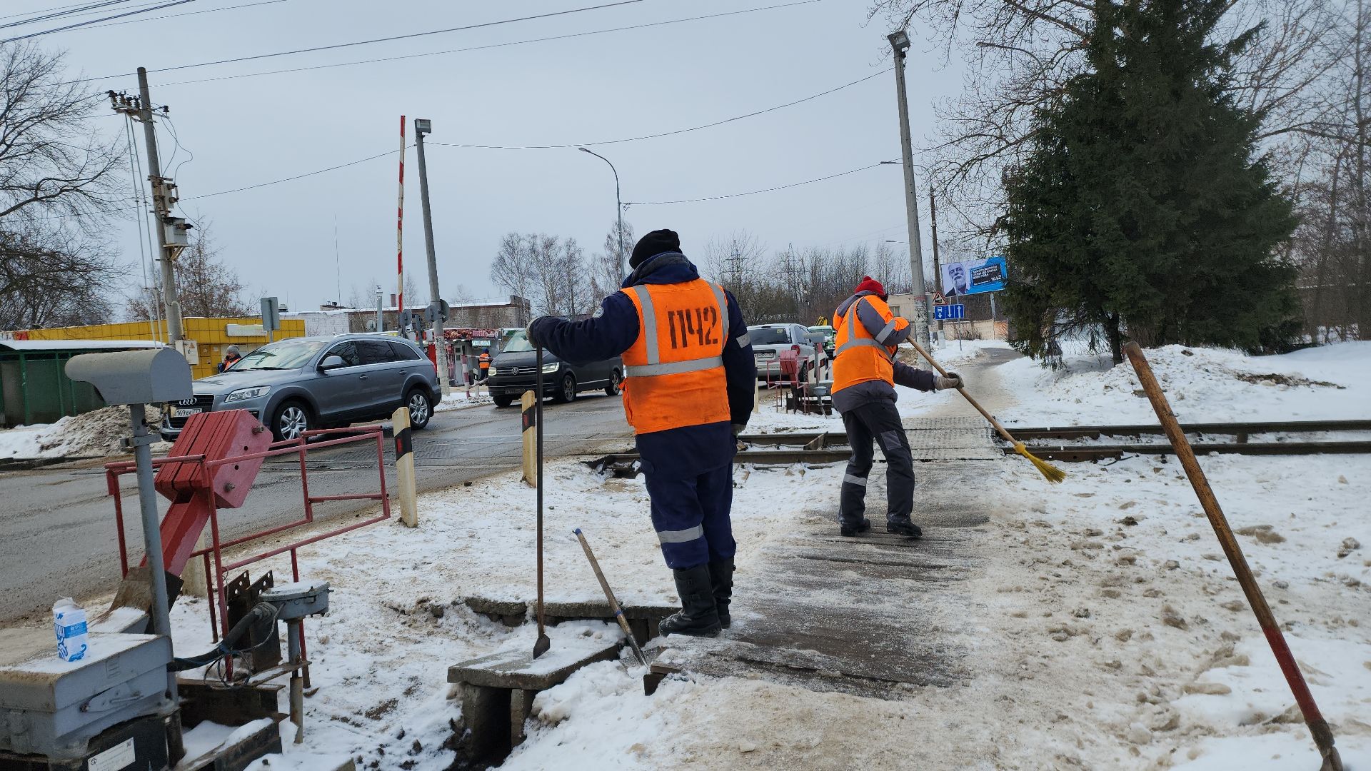 снегопад, снегоуборка, снегоуборочная техника, электросталь, жкх, жкх; дороги; инвалиды; решения вопросов; депутаты, дороги подмосковья, чистый город, дворы,