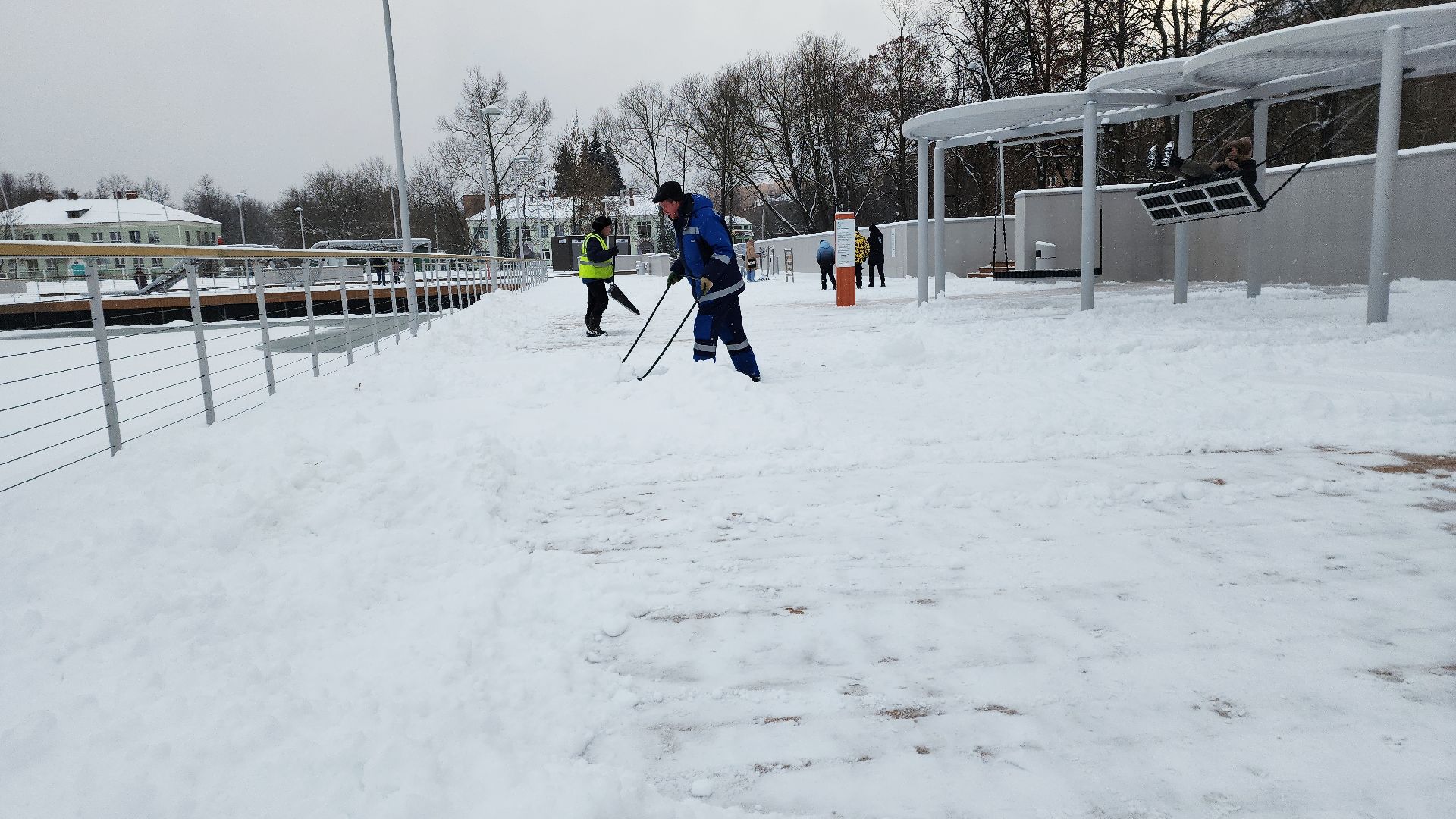 снегопад, снегоуборка, снегоуборочная техника, электросталь, жкх, жкх; дороги; инвалиды; решения вопросов; депутаты, дороги подмосковья, чистый город, дворы,