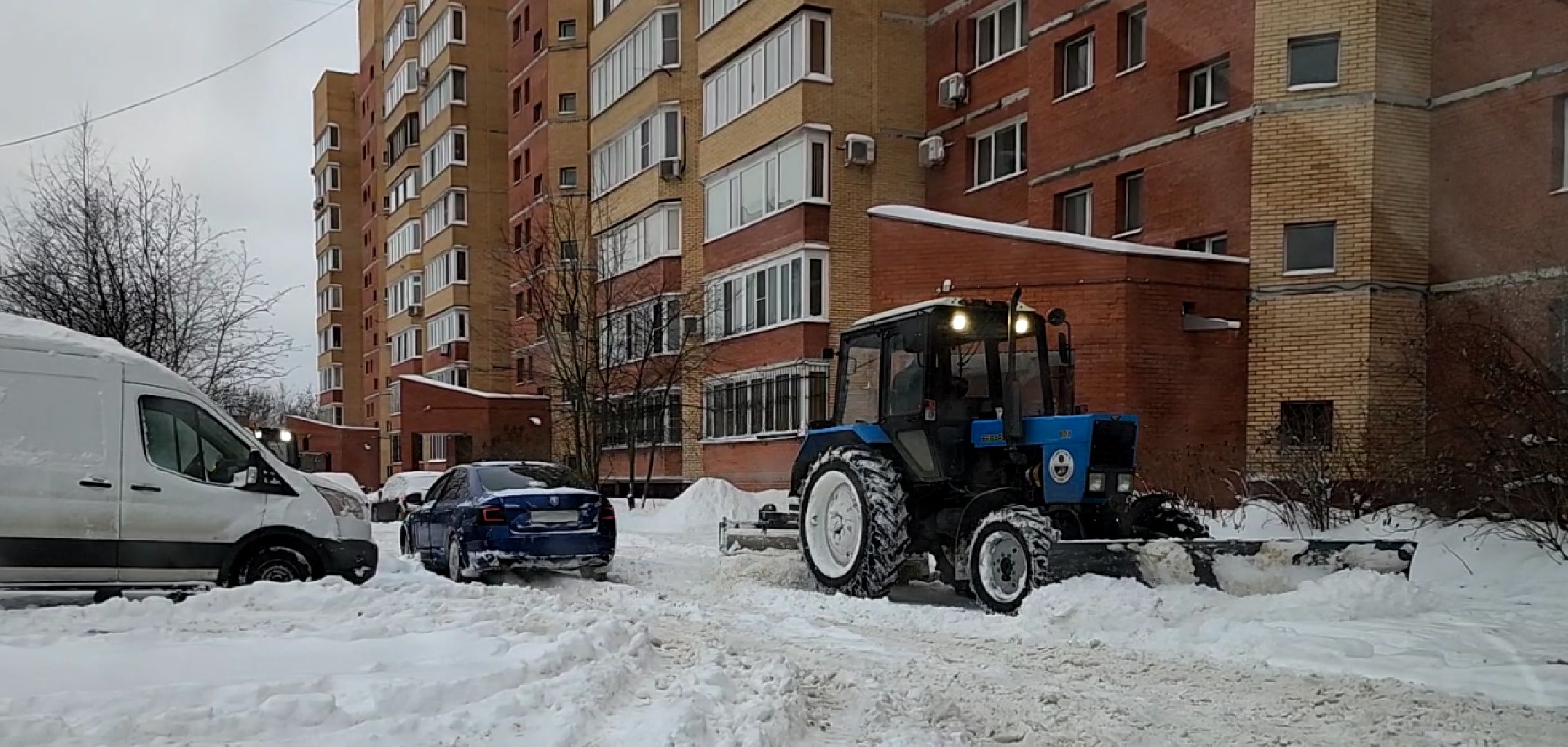 снегопад, снегоуборка, снегоуборочная техника, электросталь, жкх, жкх; дороги; инвалиды; решения вопросов; депутаты, дороги подмосковья, чистый город, дворы,