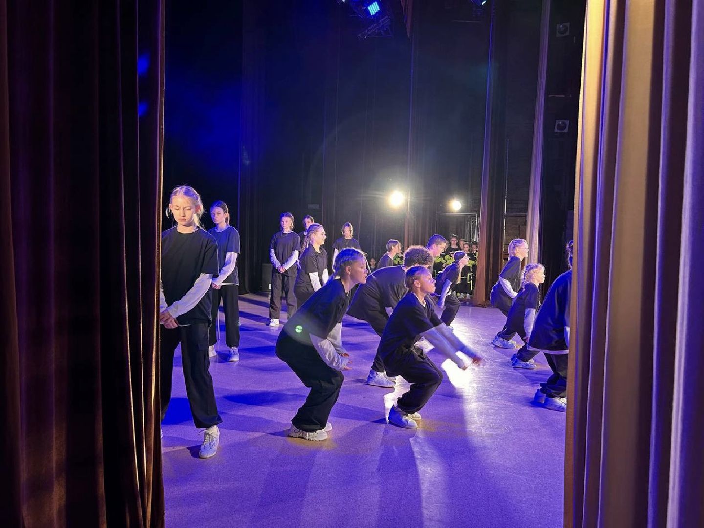 наро-фоминск, цдк звезда, танцевальный коллектив, апрелевка, руза, танцы,