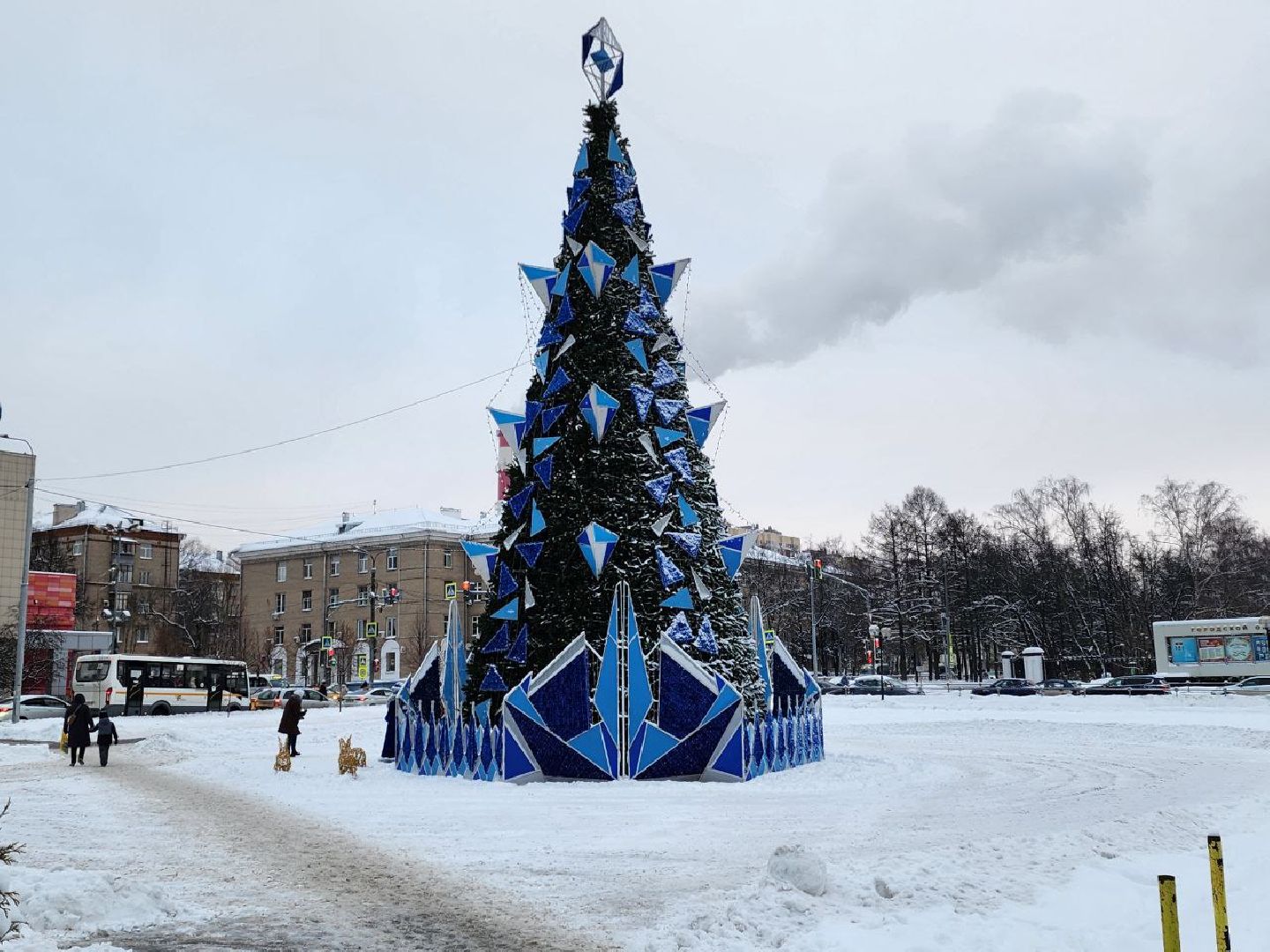 мытищи, зима в подмосковье, ёлка, новый год, администрация,