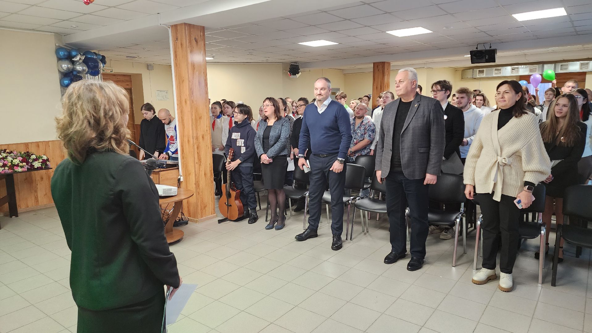 кашира, день волонтера, волонтеры, доброврольцы, активисты, кмц, гуманитарная помощь,