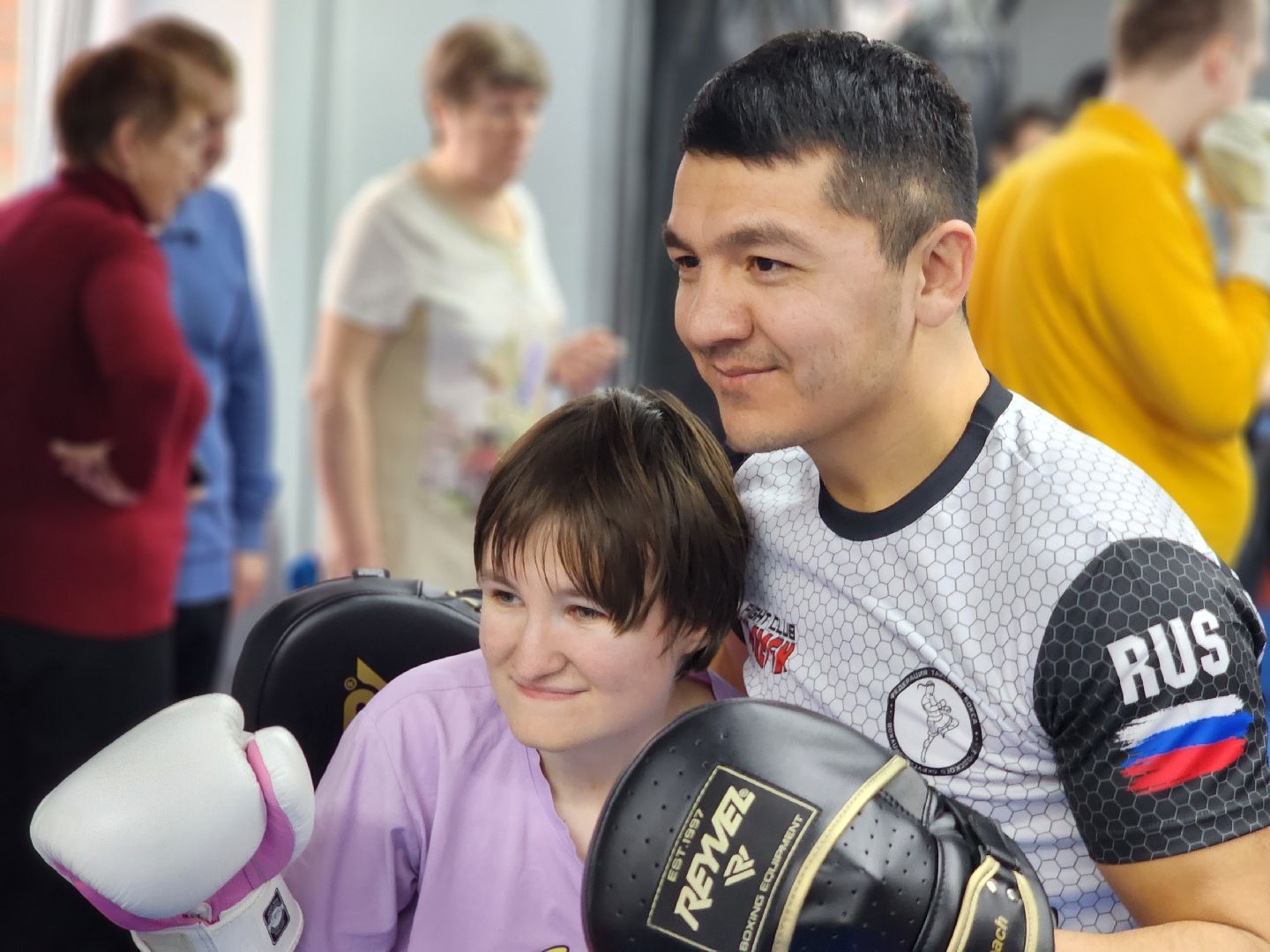 тайский бокс, серпухов, мастер-класс, социальная защита, волонтеры,