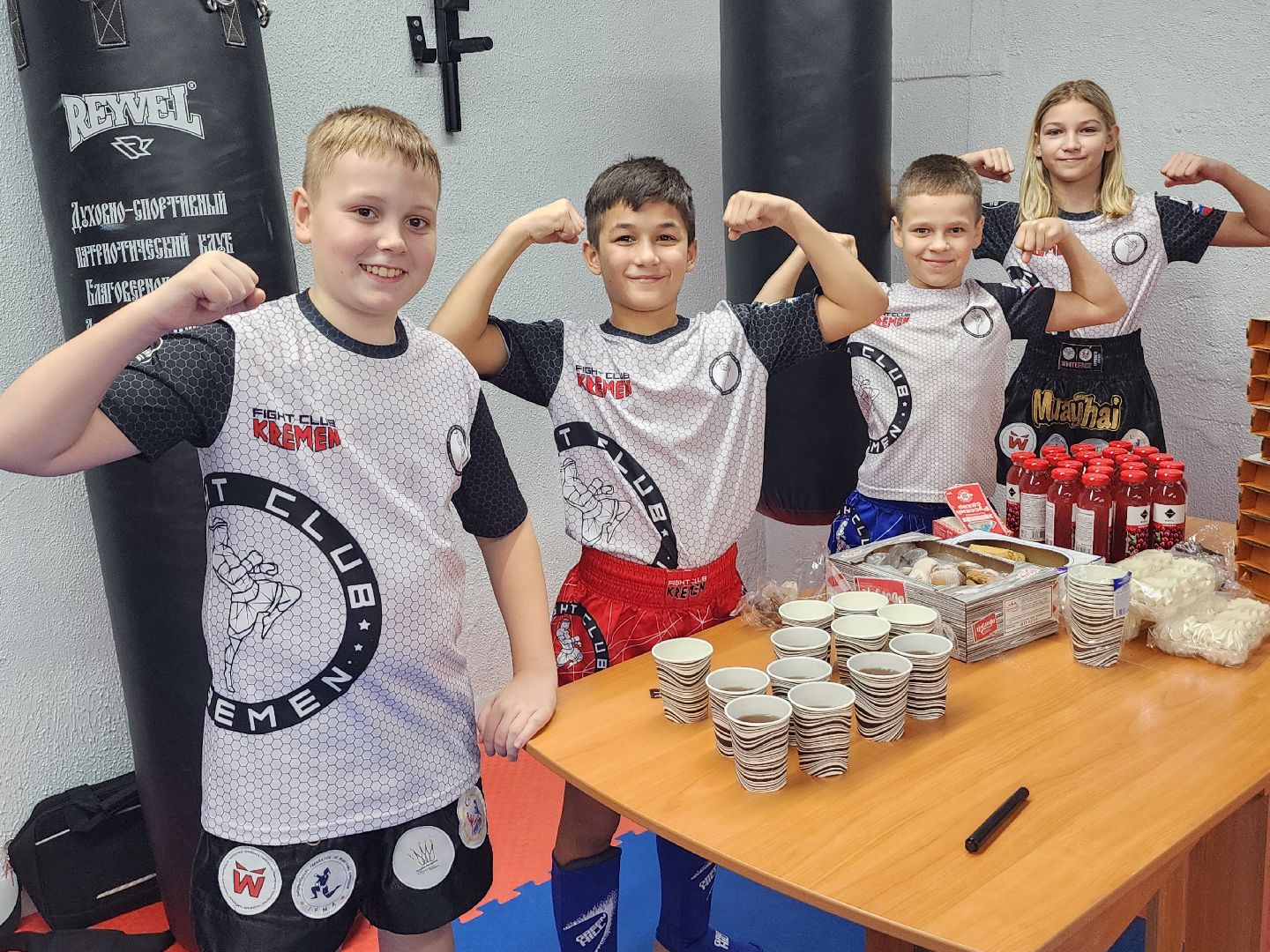 тайский бокс, серпухов, мастер-класс, социальная защита, волонтеры,