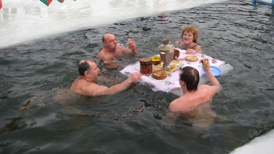 Серпухов Общество