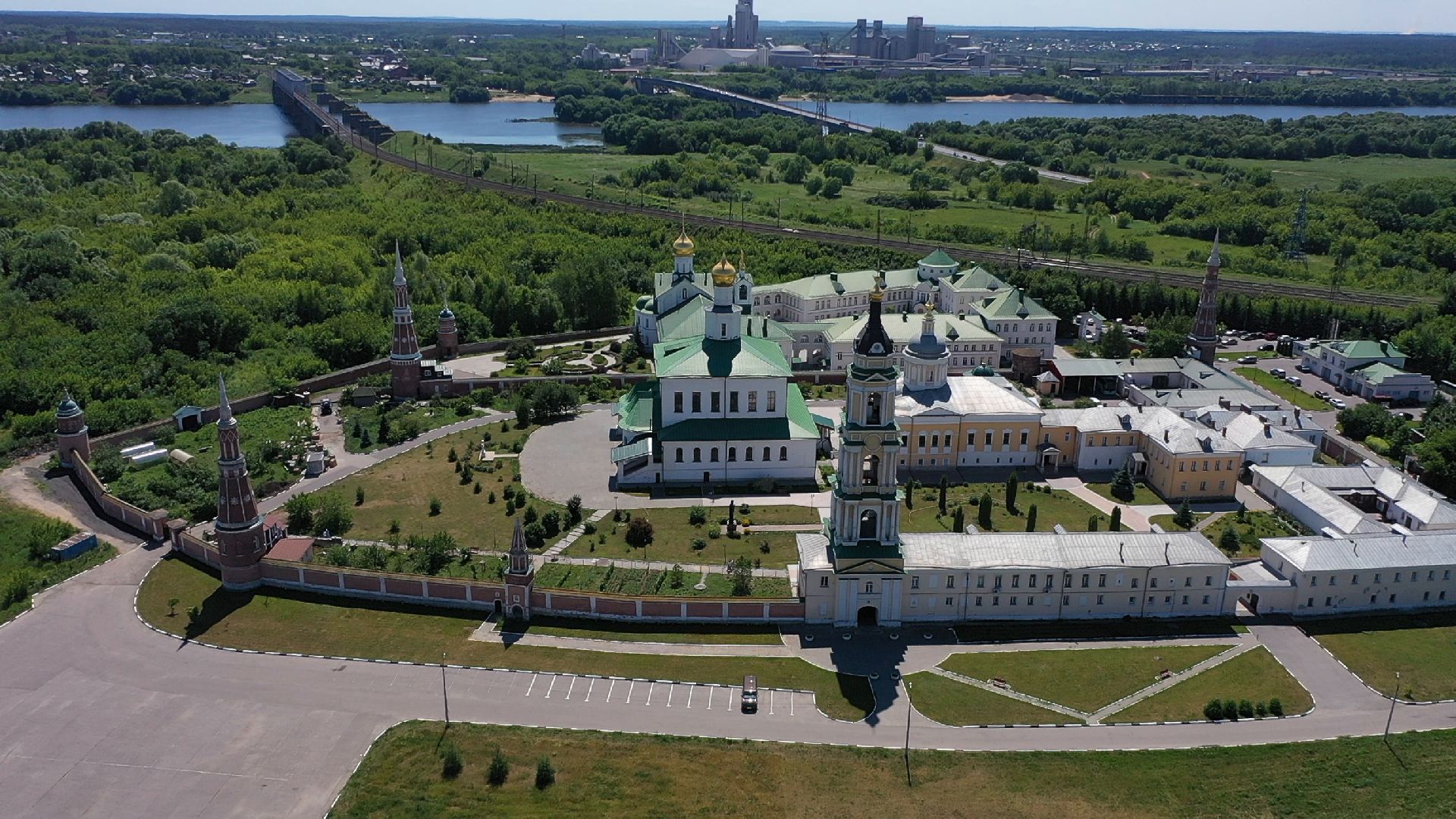 видео с коптера, Коломна, монастырь, архитектура,