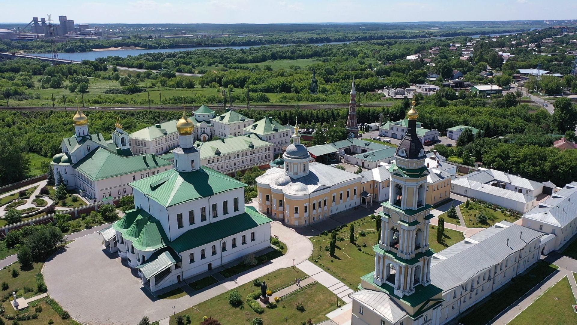 видео с коптера, Коломна, монастырь, архитектура,