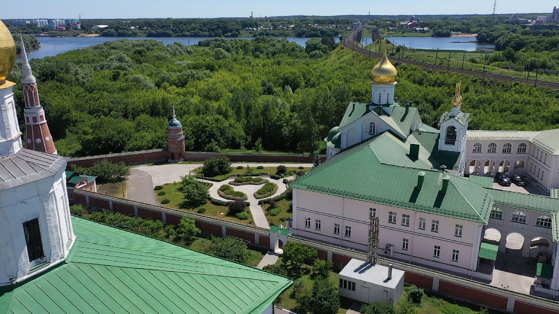 видео с коптера, Коломна, монастырь, архитектура,