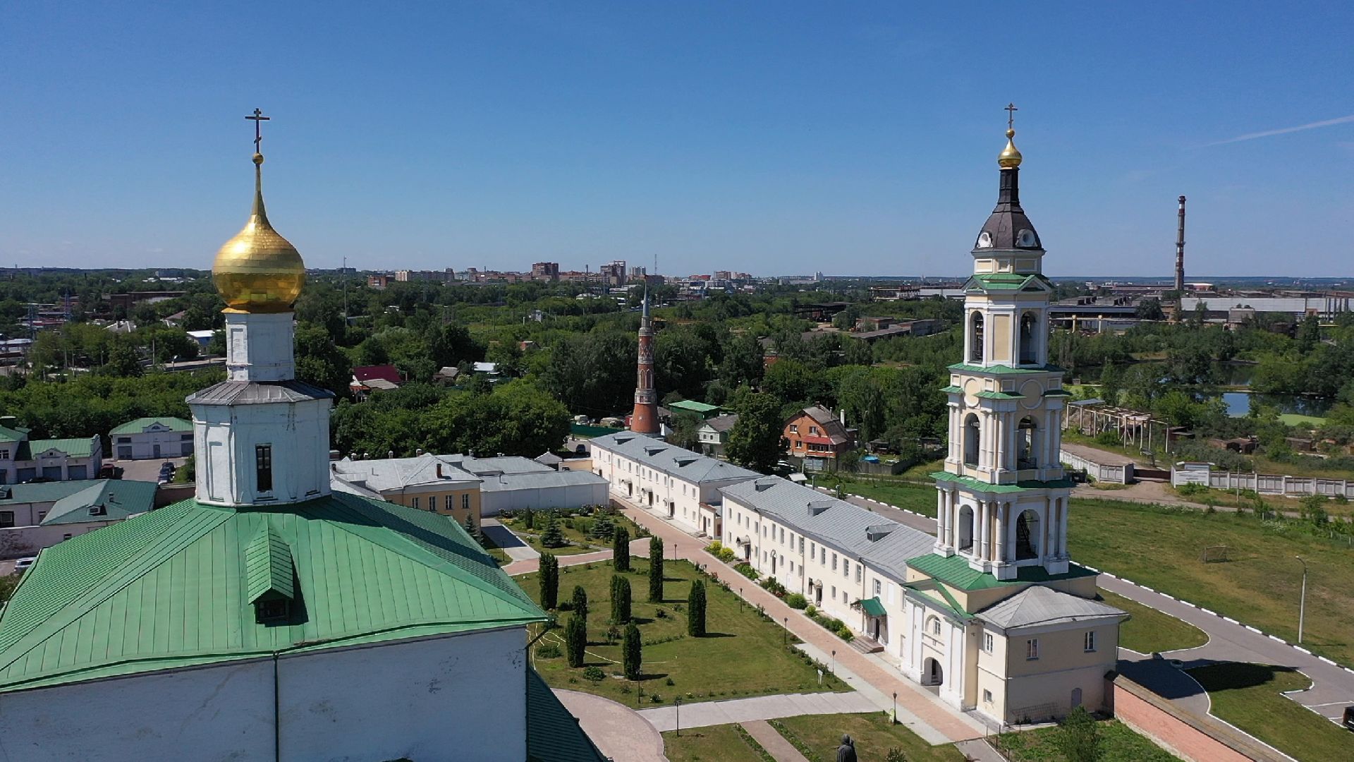 видео с коптера, Коломна, монастырь, архитектура,