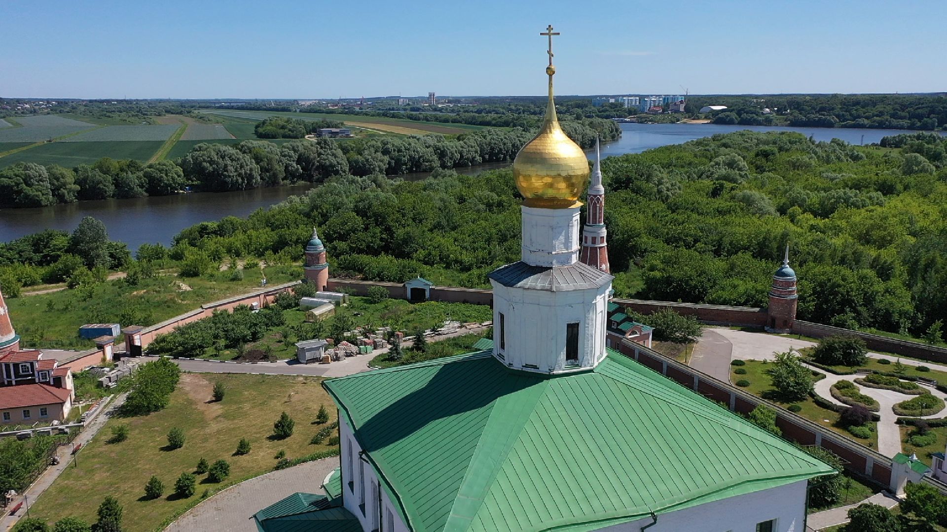 видео с коптера, Коломна, монастырь, архитектура,