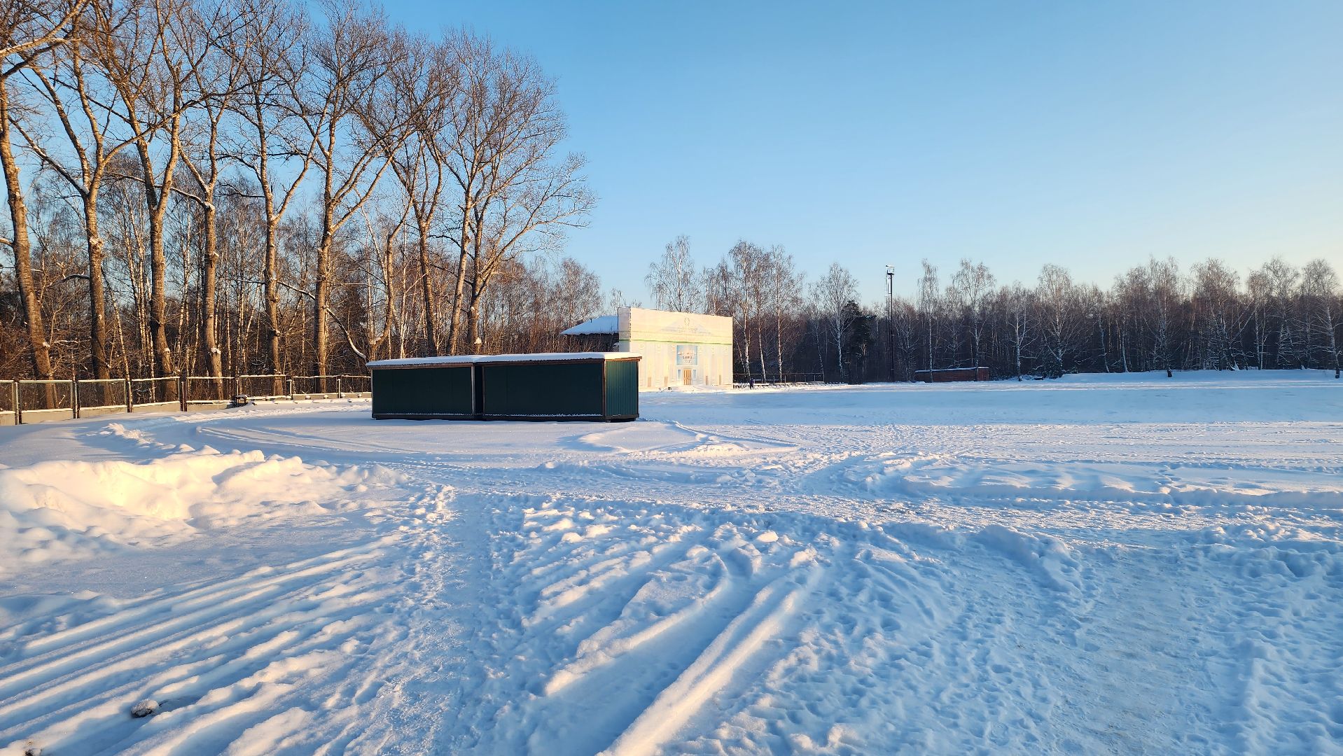 кашира, новый год, елка, подготовка к празднику, иллюминация, каток, благоуйстройство,