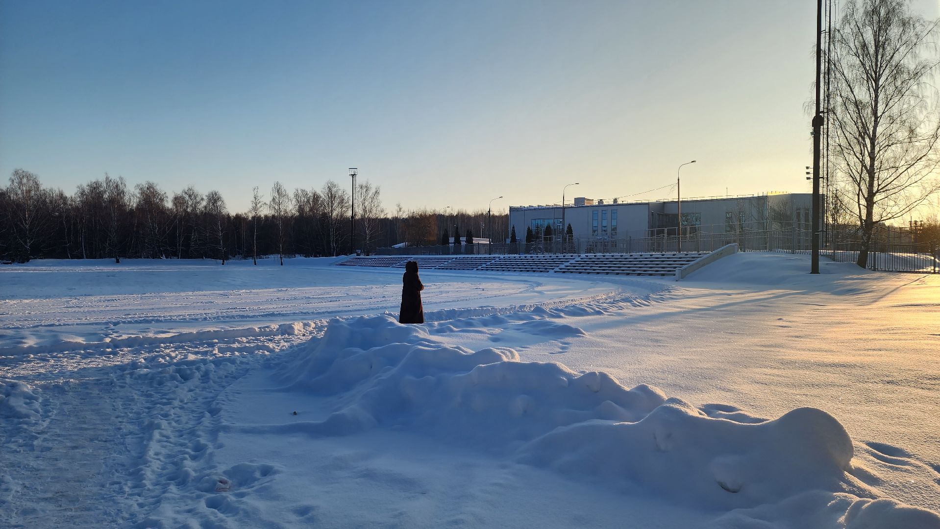 кашира, новый год, елка, подготовка к празднику, иллюминация, каток, благоуйстройство,