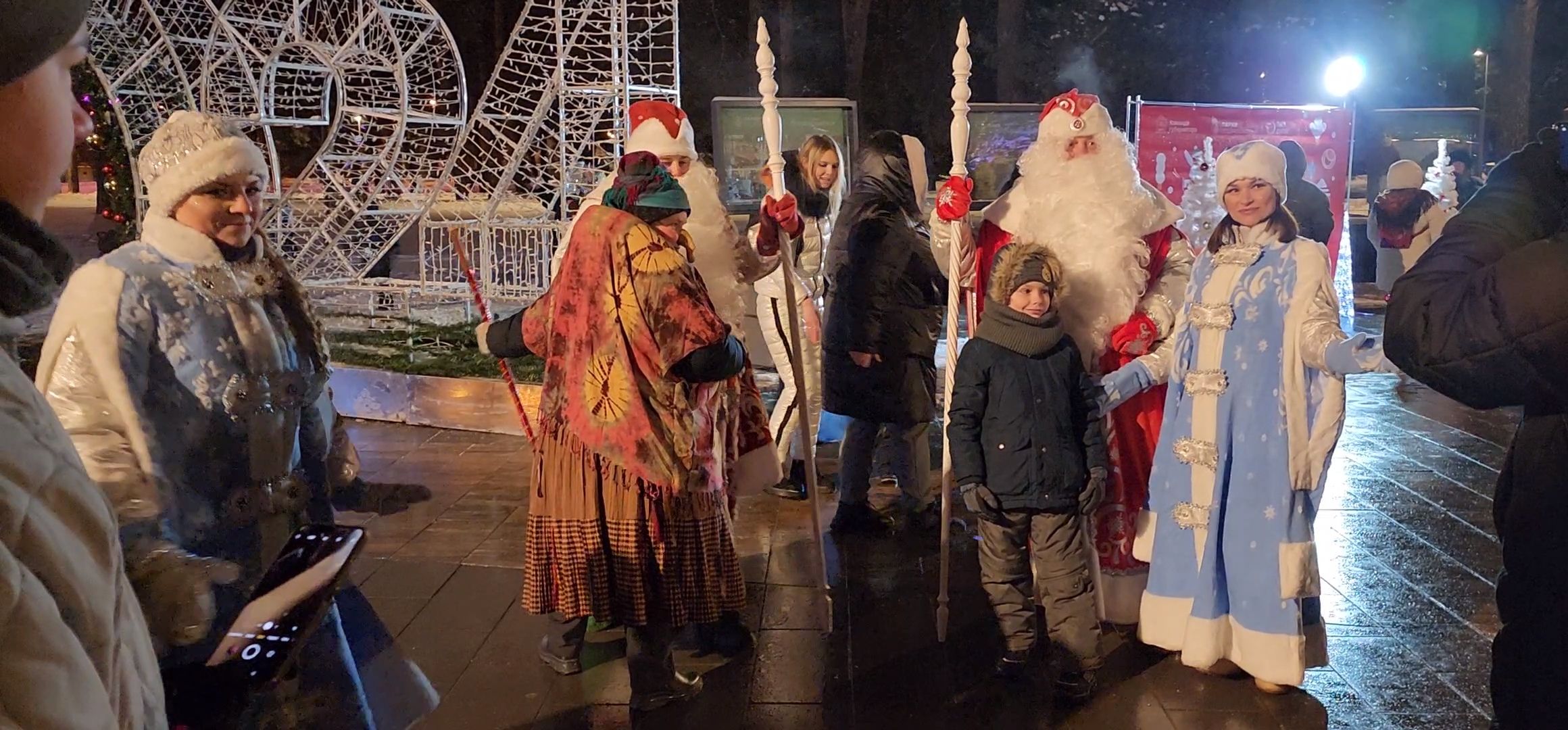 Коломна, Озеры, главная елка, новогодняя елка, открытие городской елки, новый год,