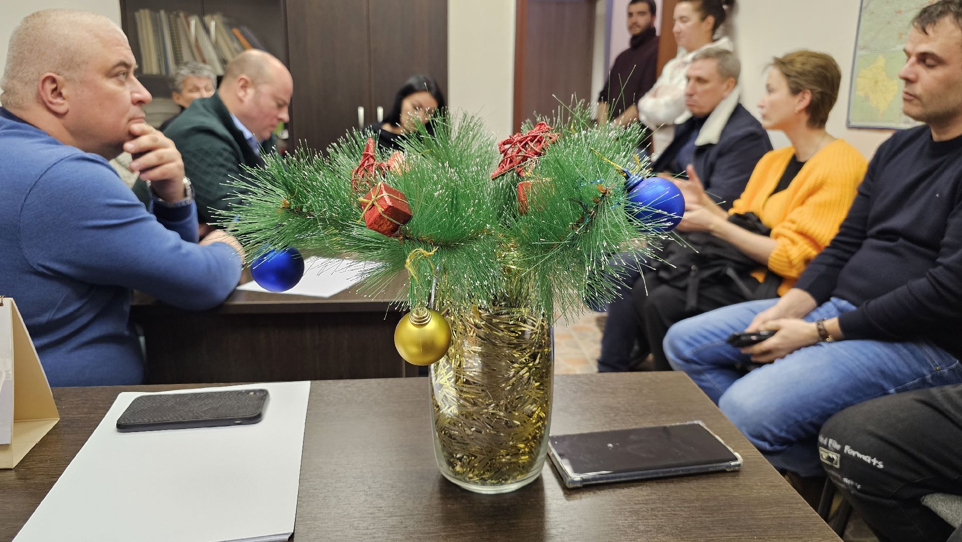 уборка дворов, встреча с жителями, котельники, управляющая компания, глава города,