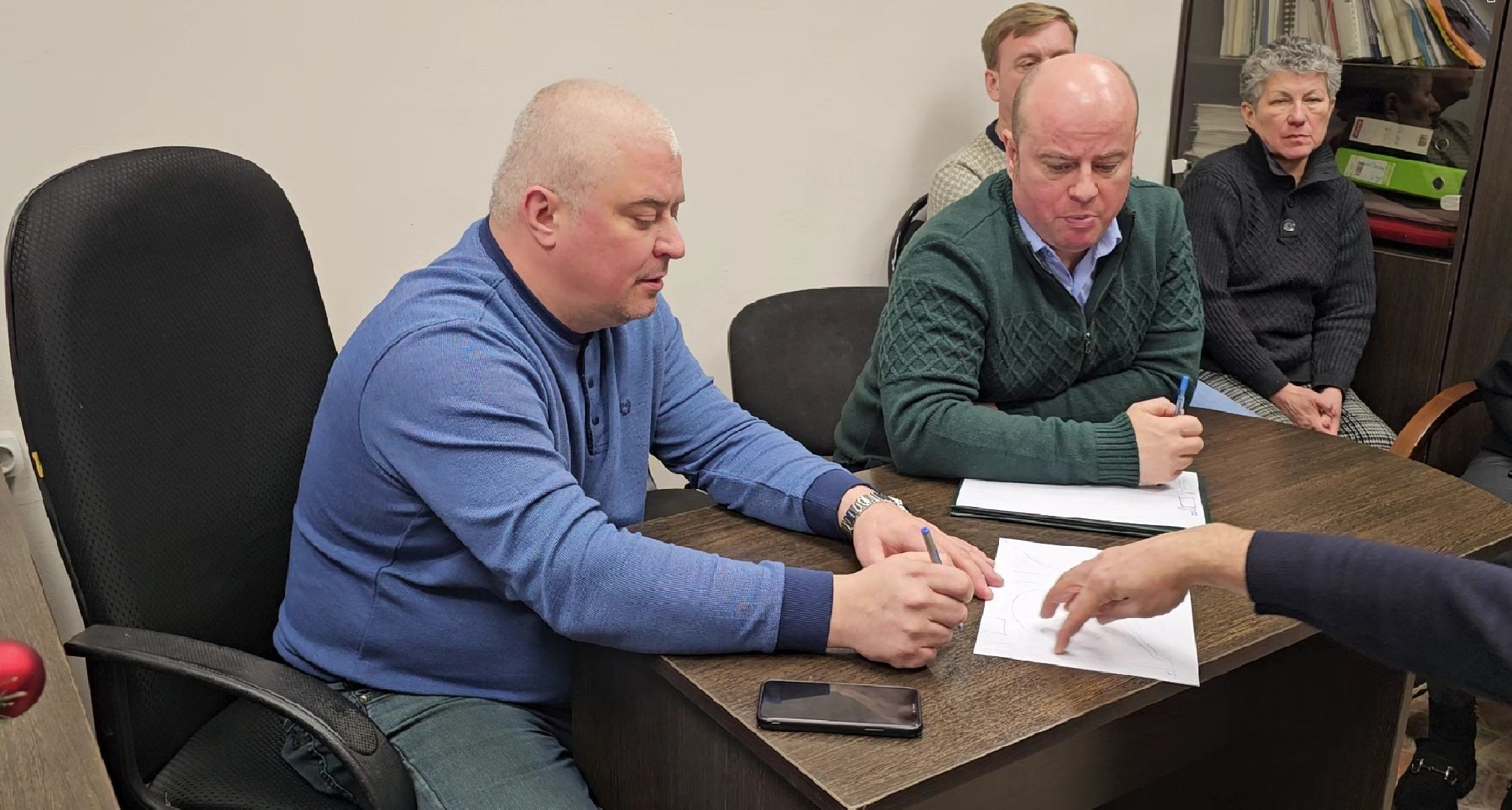 уборка дворов, встреча с жителями, котельники, управляющая компания, глава города,