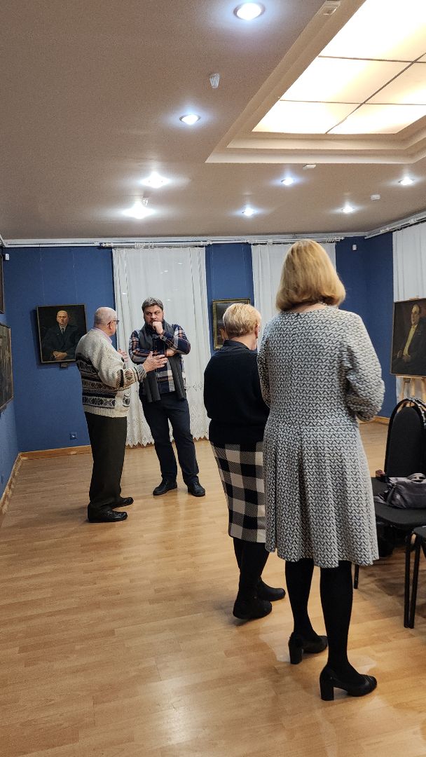 культура, культура подмосковья, музей, выставка, экспозиция, картина, картины, электросталь, мой город, история города, история жителя, история человека,