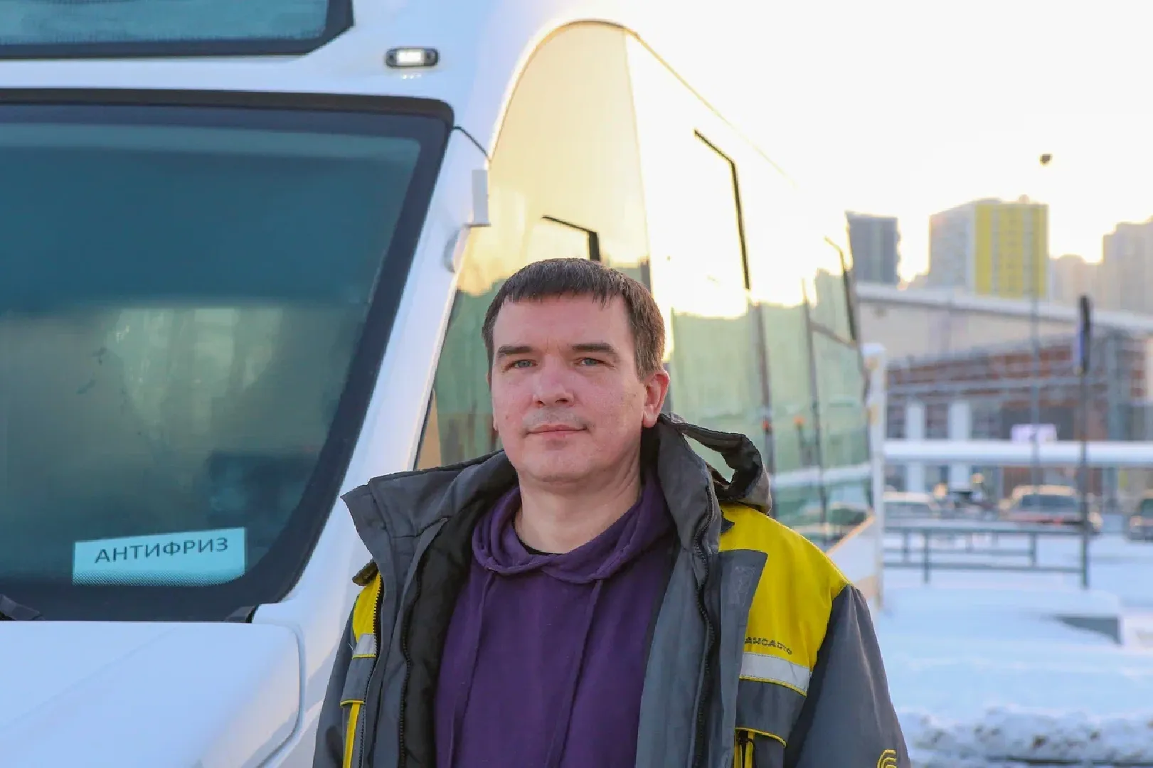 химки, транспорт, водитель, первая помощь, спасение человека,