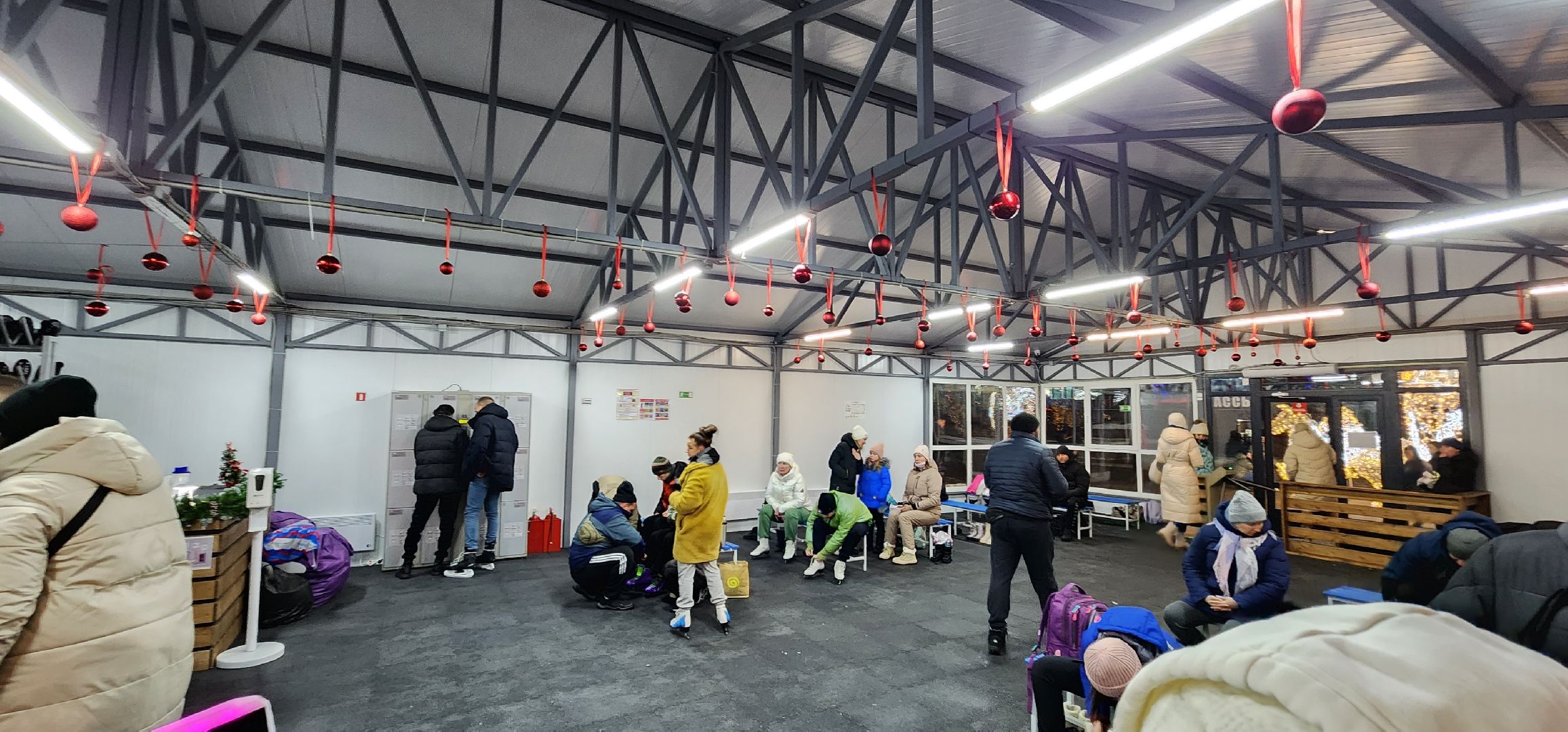 Коломна, зима в подмосковье, каток, искусственный лед,