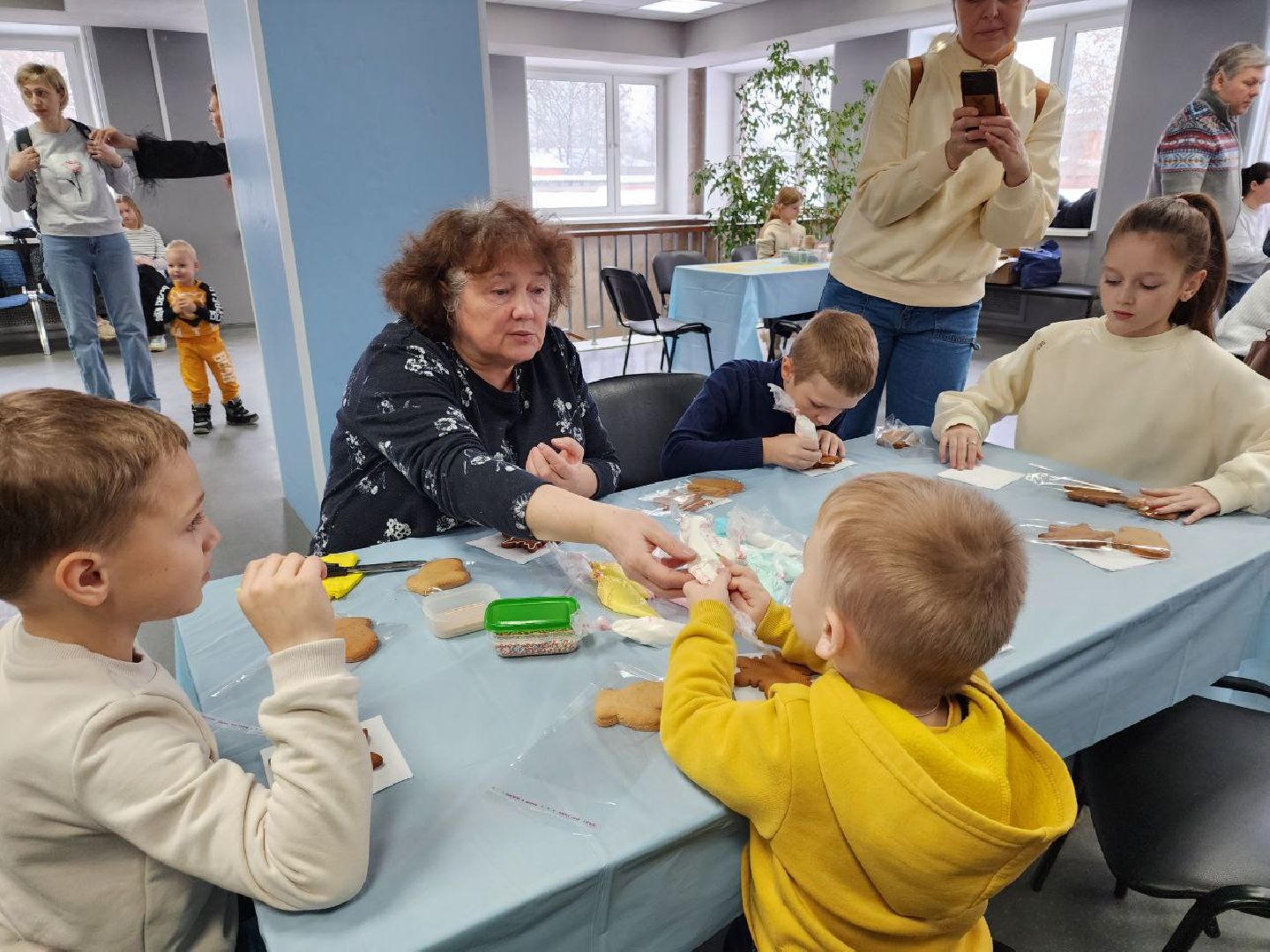мытищи, нежный бизнес, сво, Дети бойцов СВО, зима в подмосковье, Благотворительный бал,