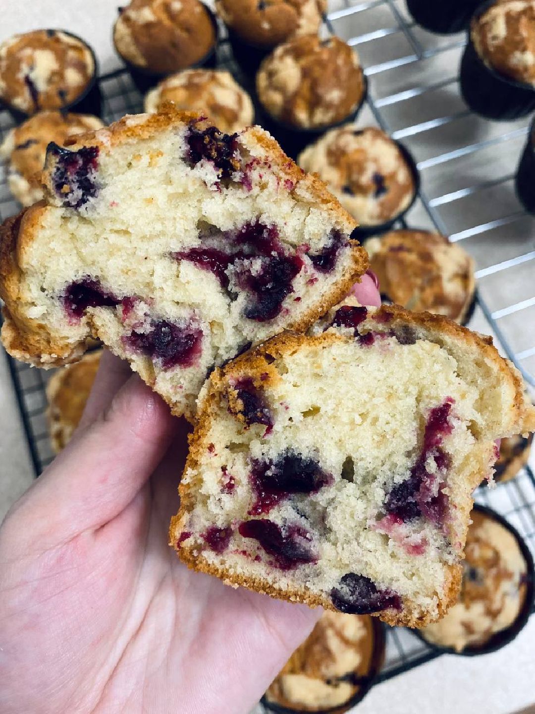 Реутов, пекарь, кондитер, профессия, торты, капкейки уколы, медицины