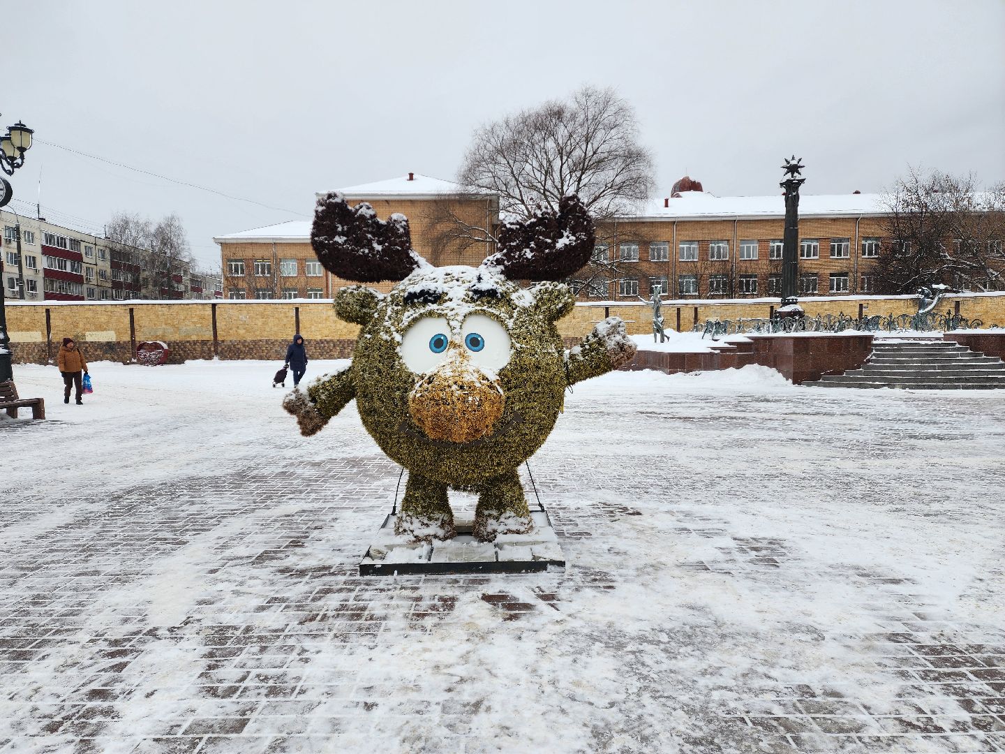 раменское, благоустройство, Площадь молодежи, Смешарики,