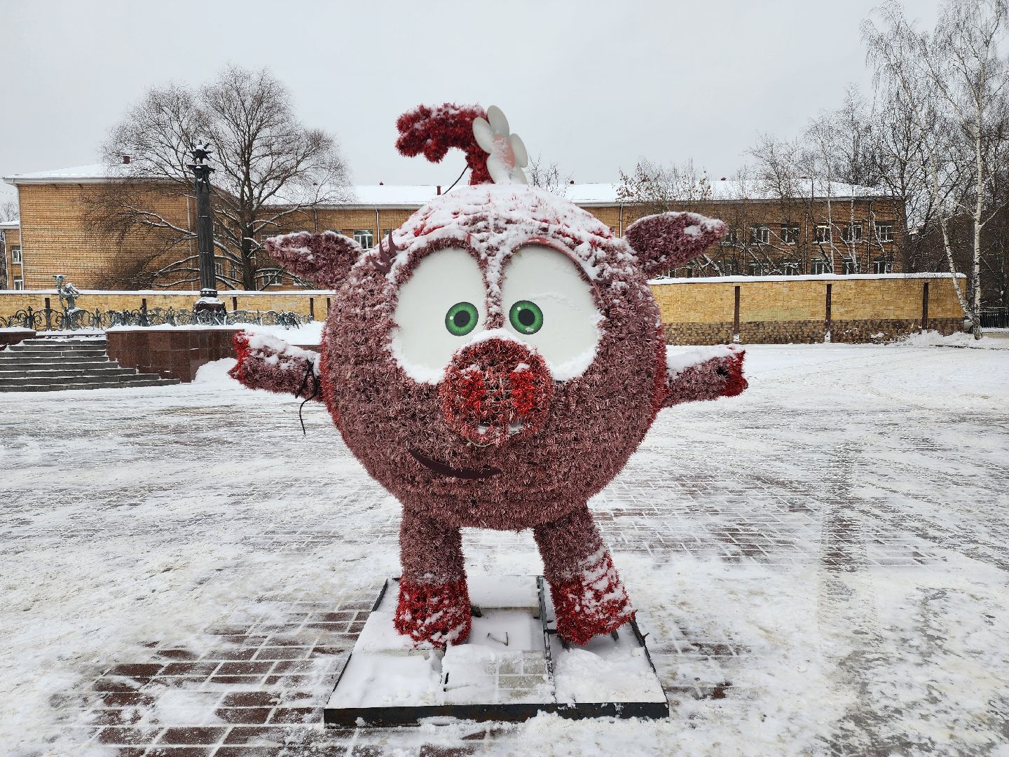 раменское, благоустройство, Площадь молодежи, Смешарики,
