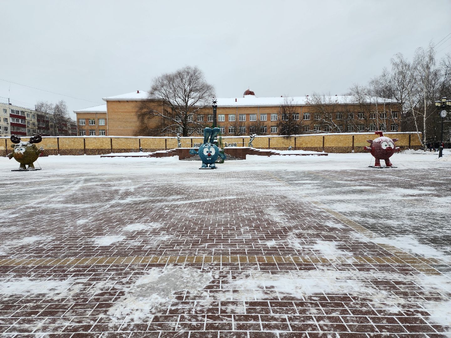 раменское, благоустройство, Площадь молодежи, Смешарики,