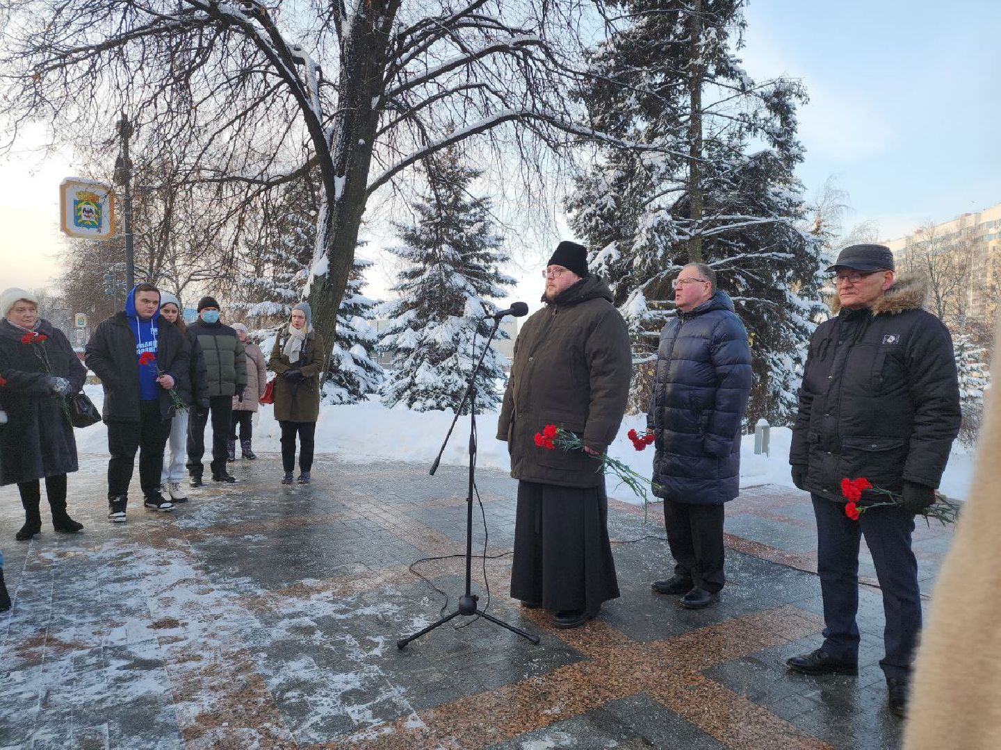 аллея славы, день памяти, возложение цветов, видное, герои,