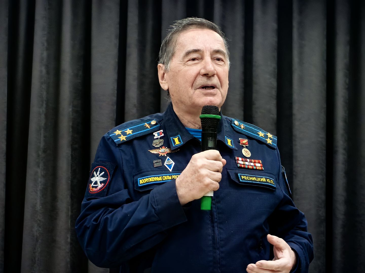 урок мужества, ветеран, герои россии, лётчик, День героев отечества,