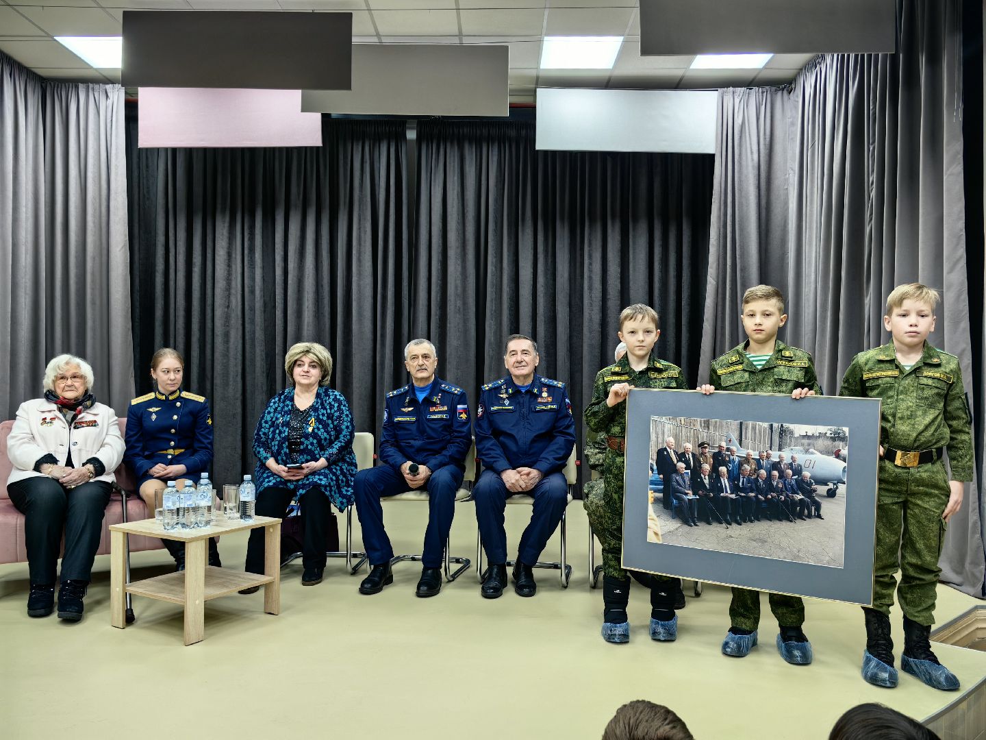 урок мужества, ветеран, герои россии, лётчик, День героев отечества,