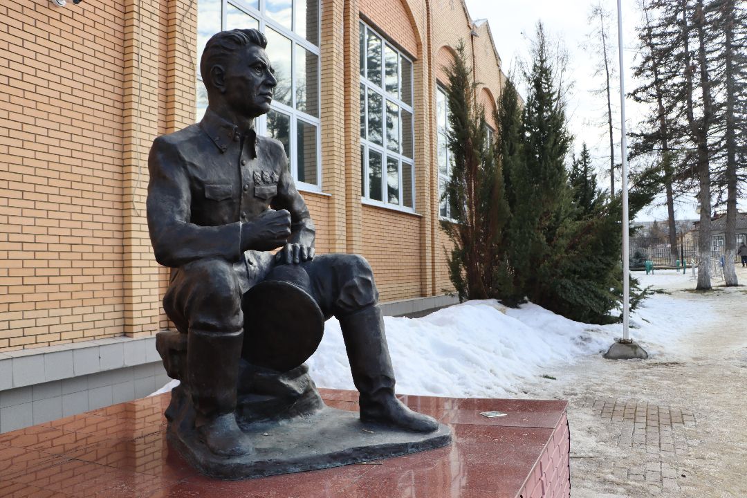 благотворительность, Бумажный самолетик, Серебряные Пруды