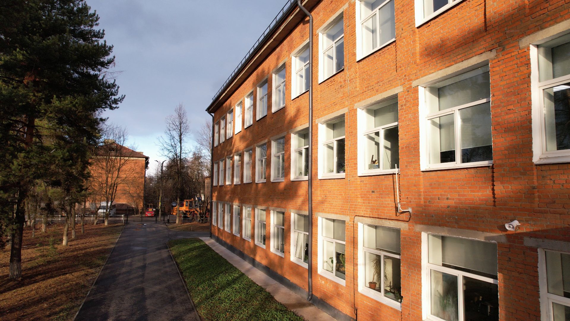 видео с коптера, школа, серпухов,