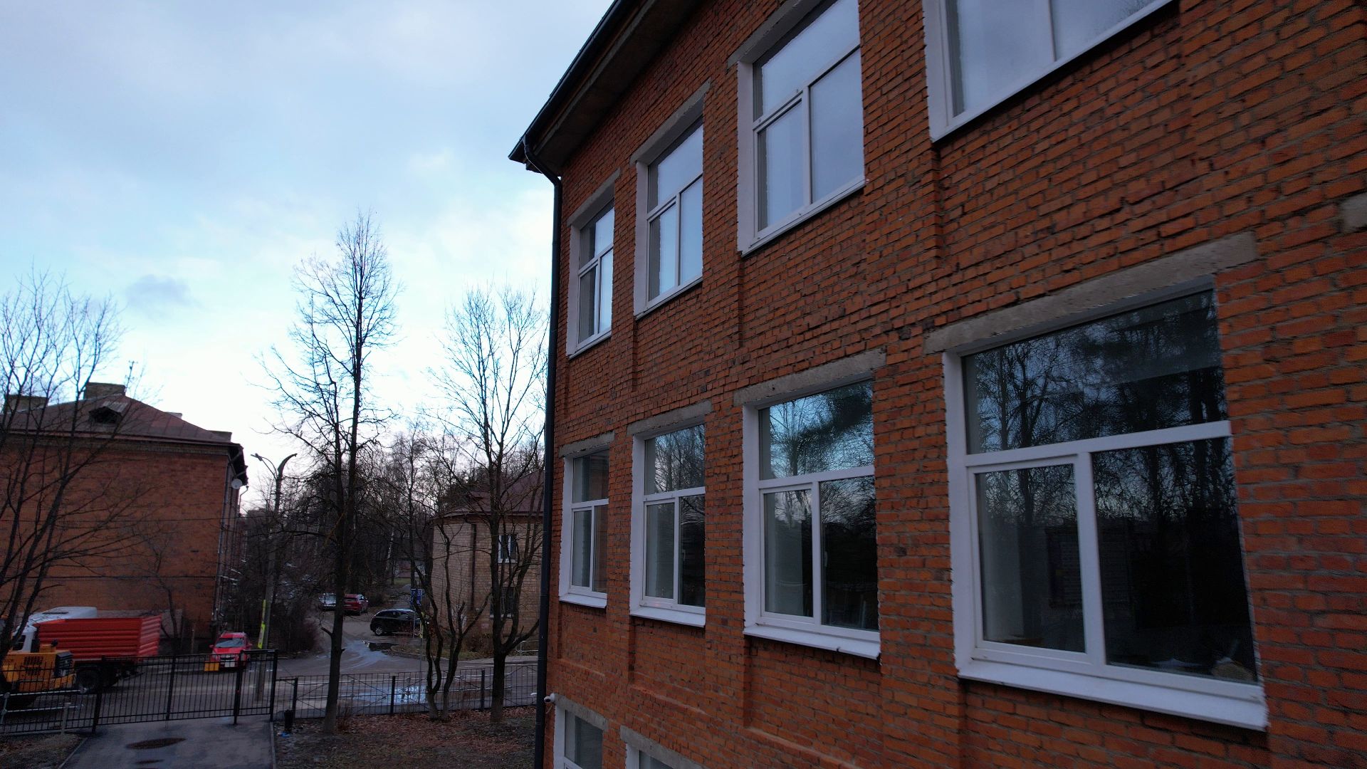 видео с коптера, школа, серпухов,