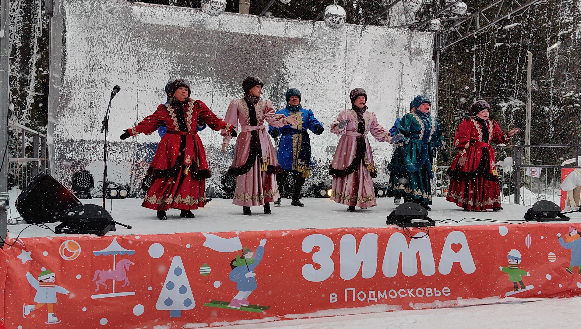 ель, Соборная площадь, главная ель страны, Дед Мороз, Снегурочка,