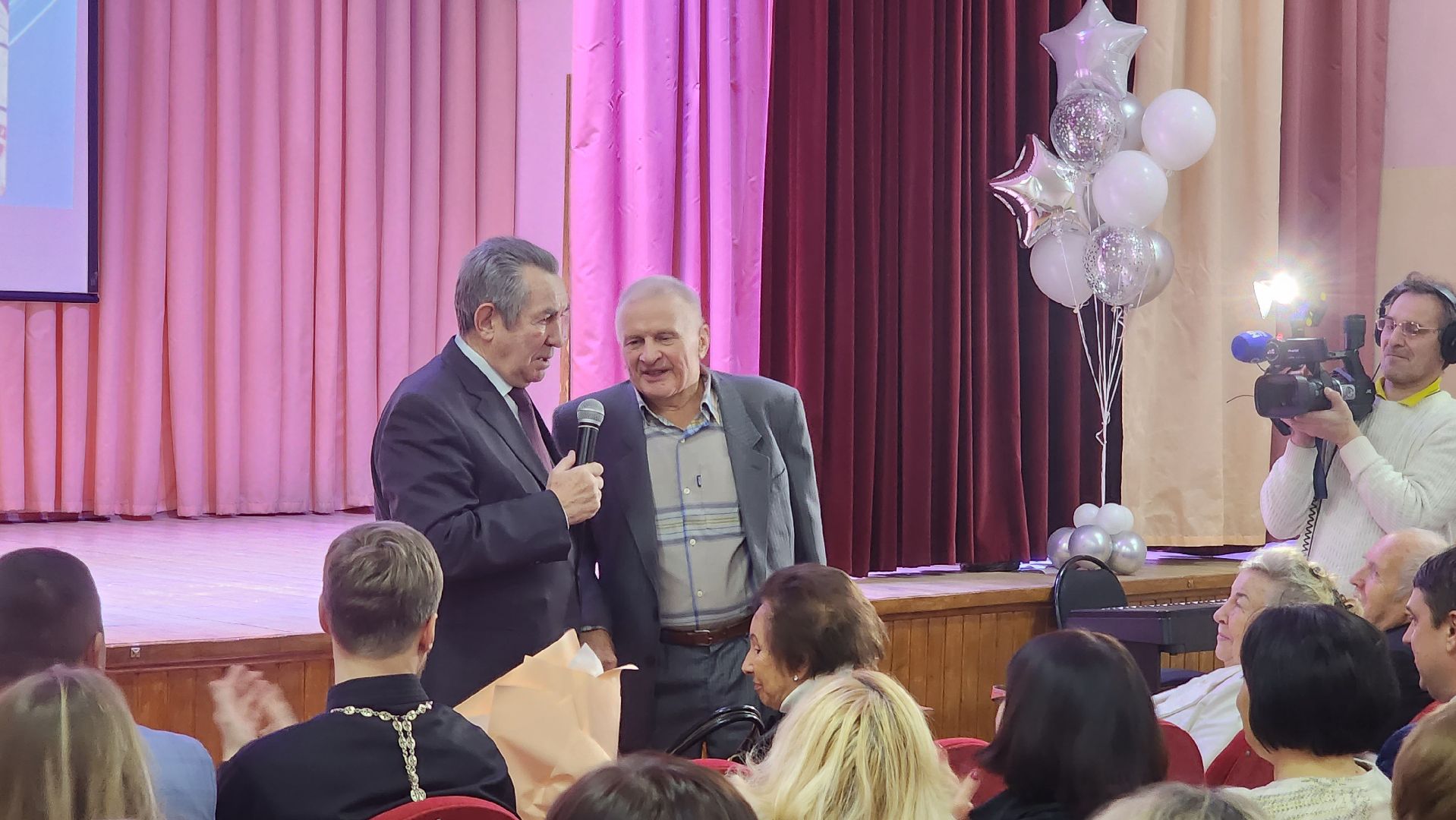 Подмосковье, Городской округ Пушкинский, Ивантеевка, образование, юбилей школы,