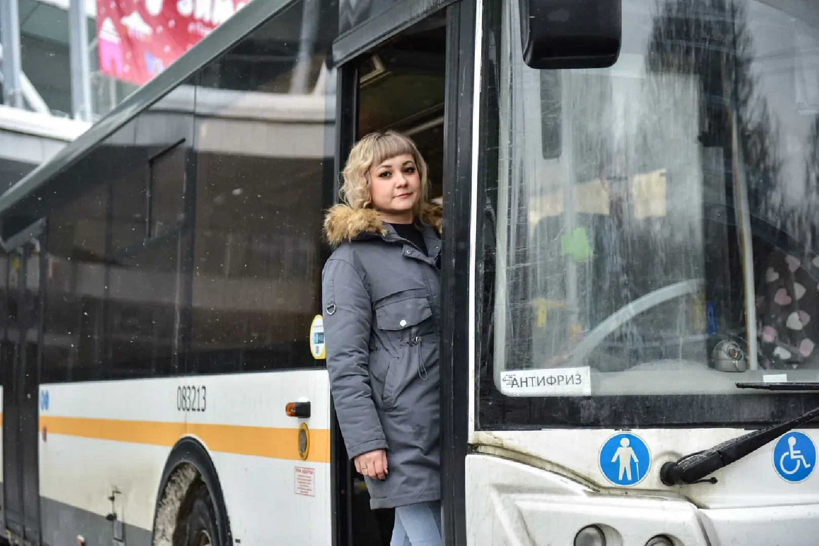 химки, автобус, транспорт, водитель, женщина-водитель, транспортная компания, мострансавто,