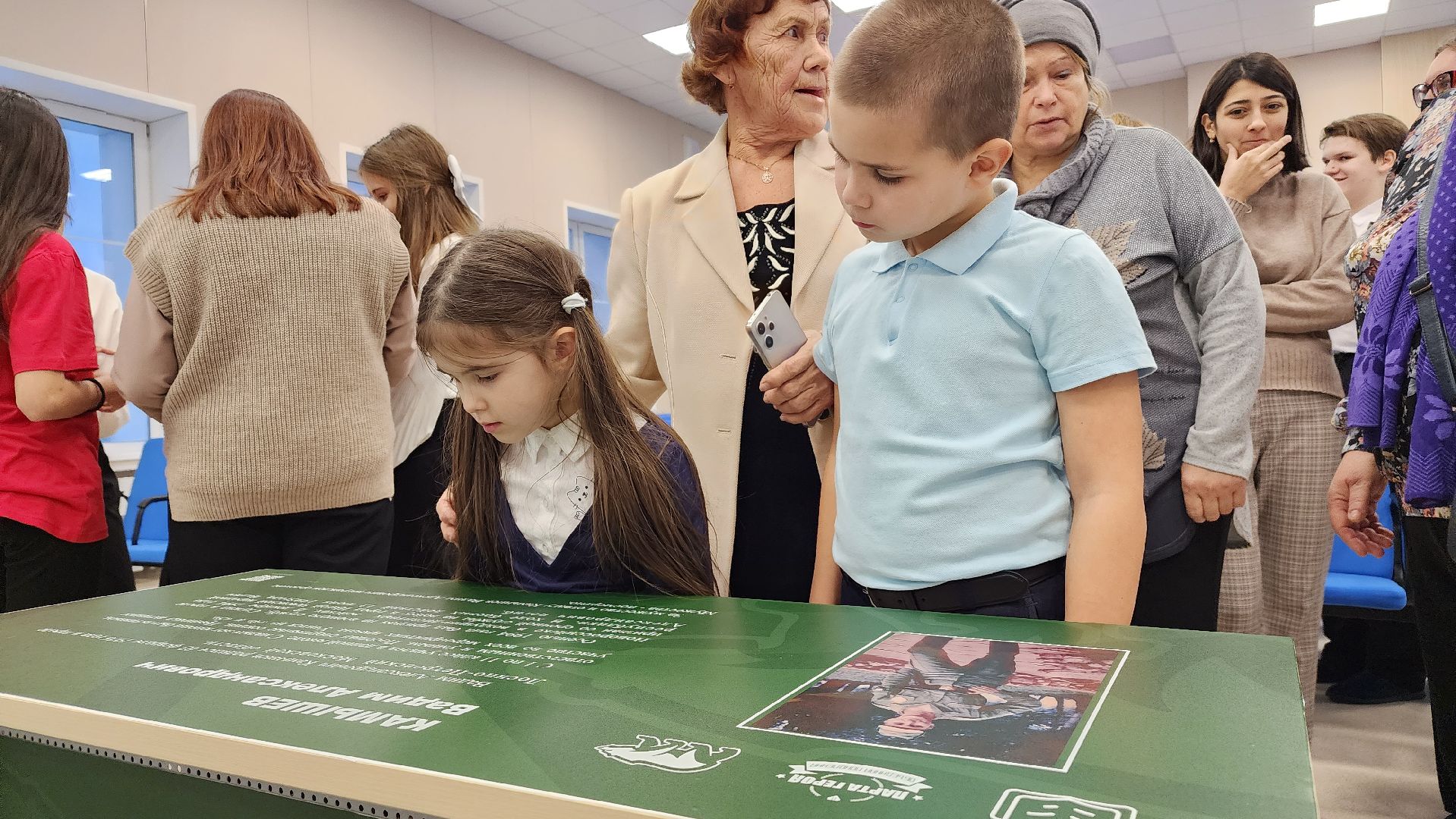 парта героя, школы подмосковья, образование, военно-патриотическое воспитание, Лосинл-Петровский,