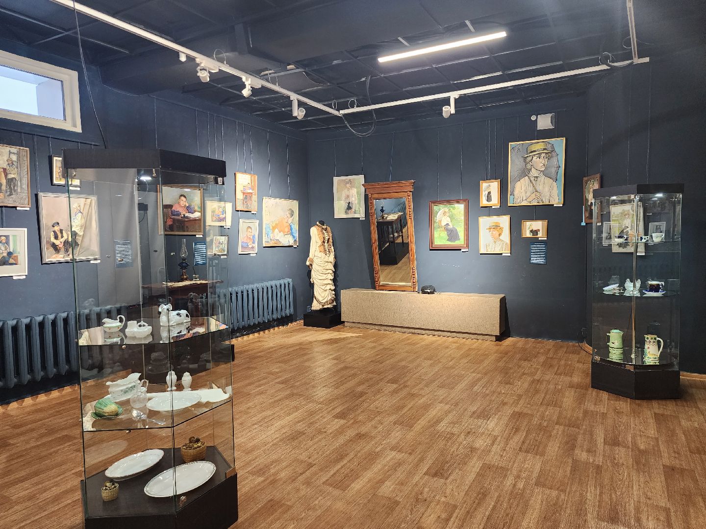 серпухов, подмосковье, МВЦ, выставка, ну и типы,