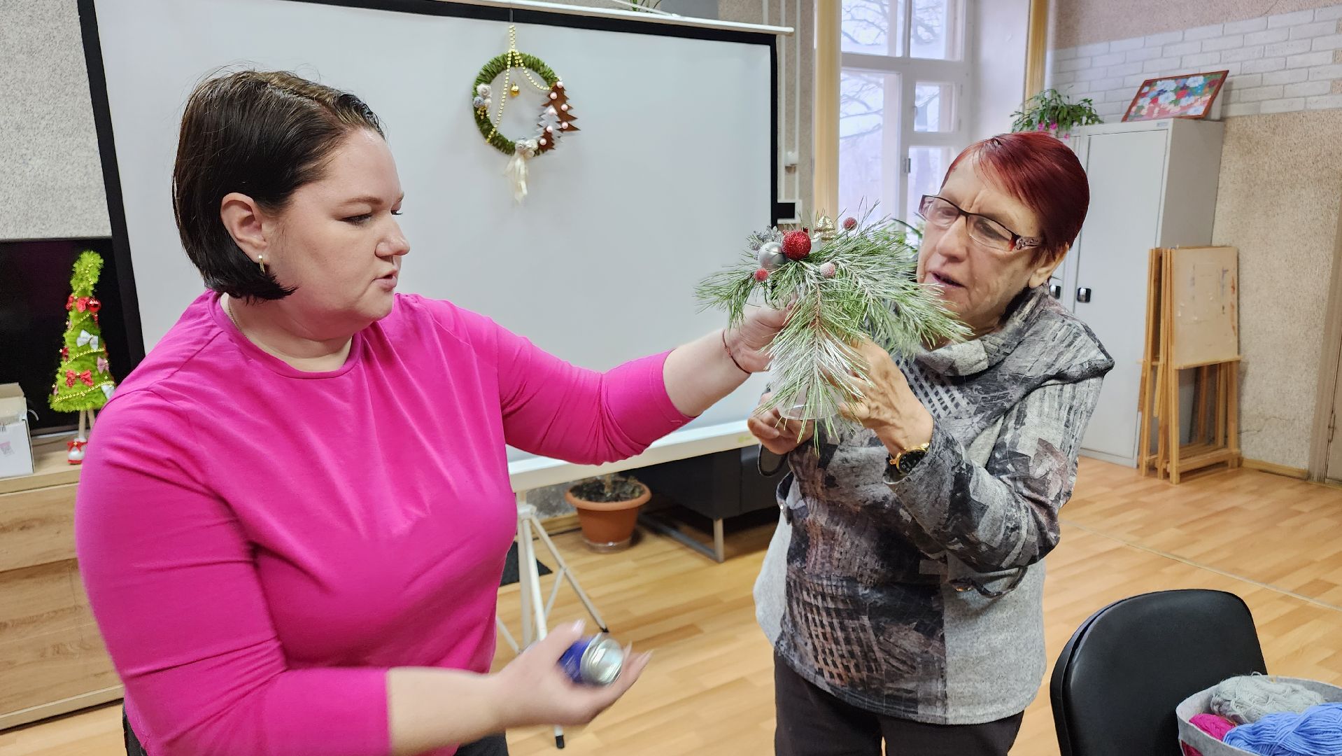 кашира, активное долголетие, новый год, мастер-класс, елочная игрушка, поделка, декор, зима в подмосковье,