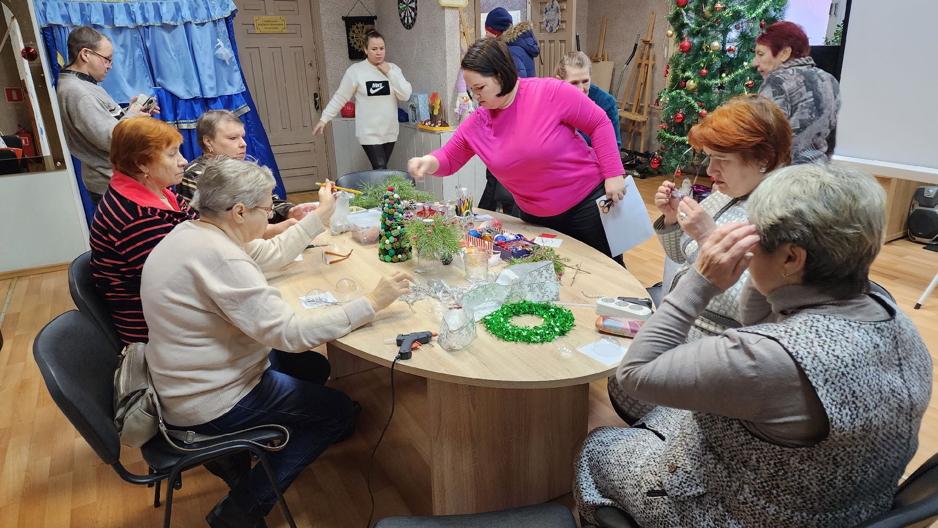 кашира, активное долголетие, новый год, мастер-класс, елочная игрушка, поделка, декор, зима в подмосковье,