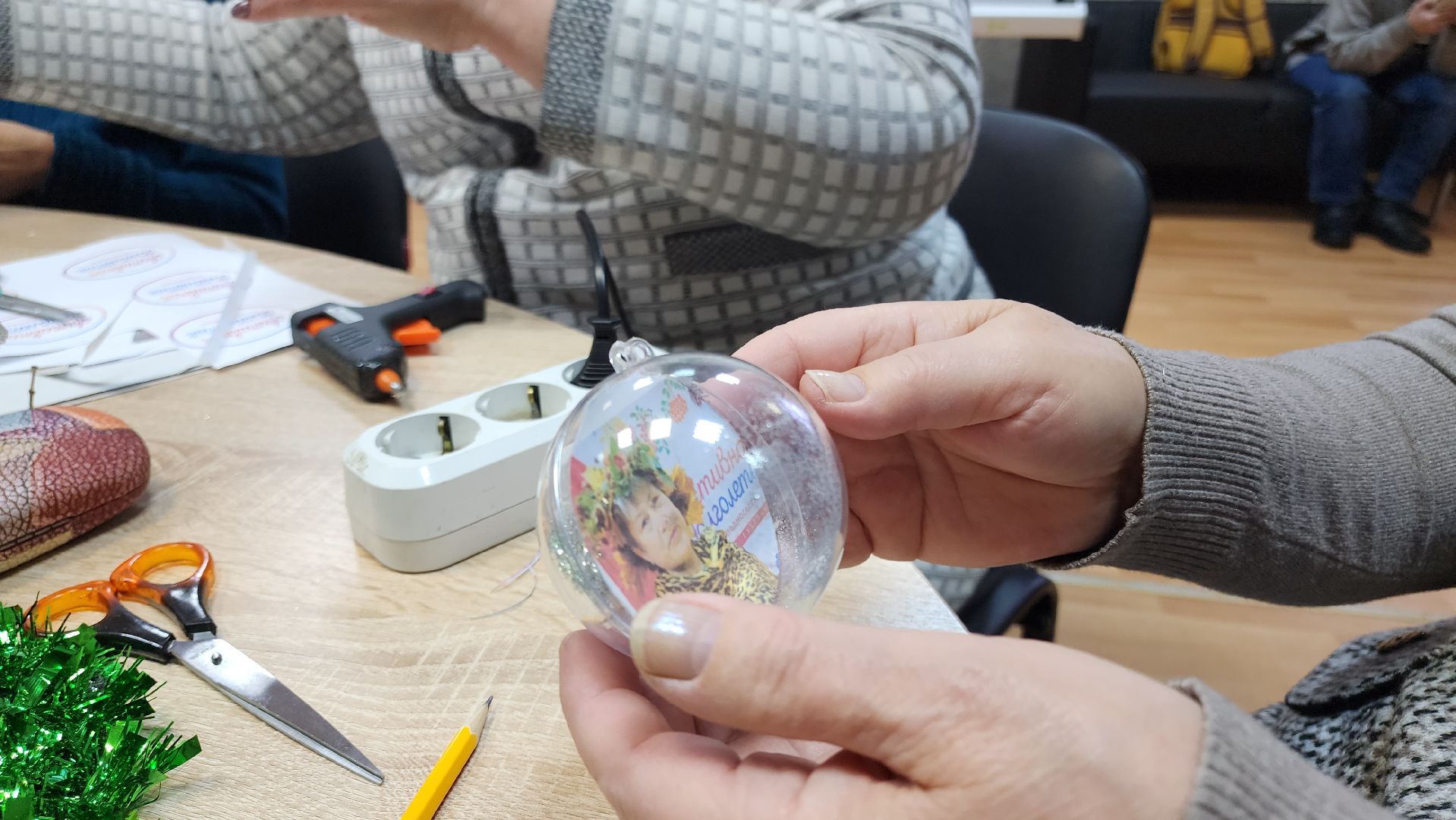 кашира, активное долголетие, новый год, мастер-класс, елочная игрушка, поделка, декор, зима в подмосковье,