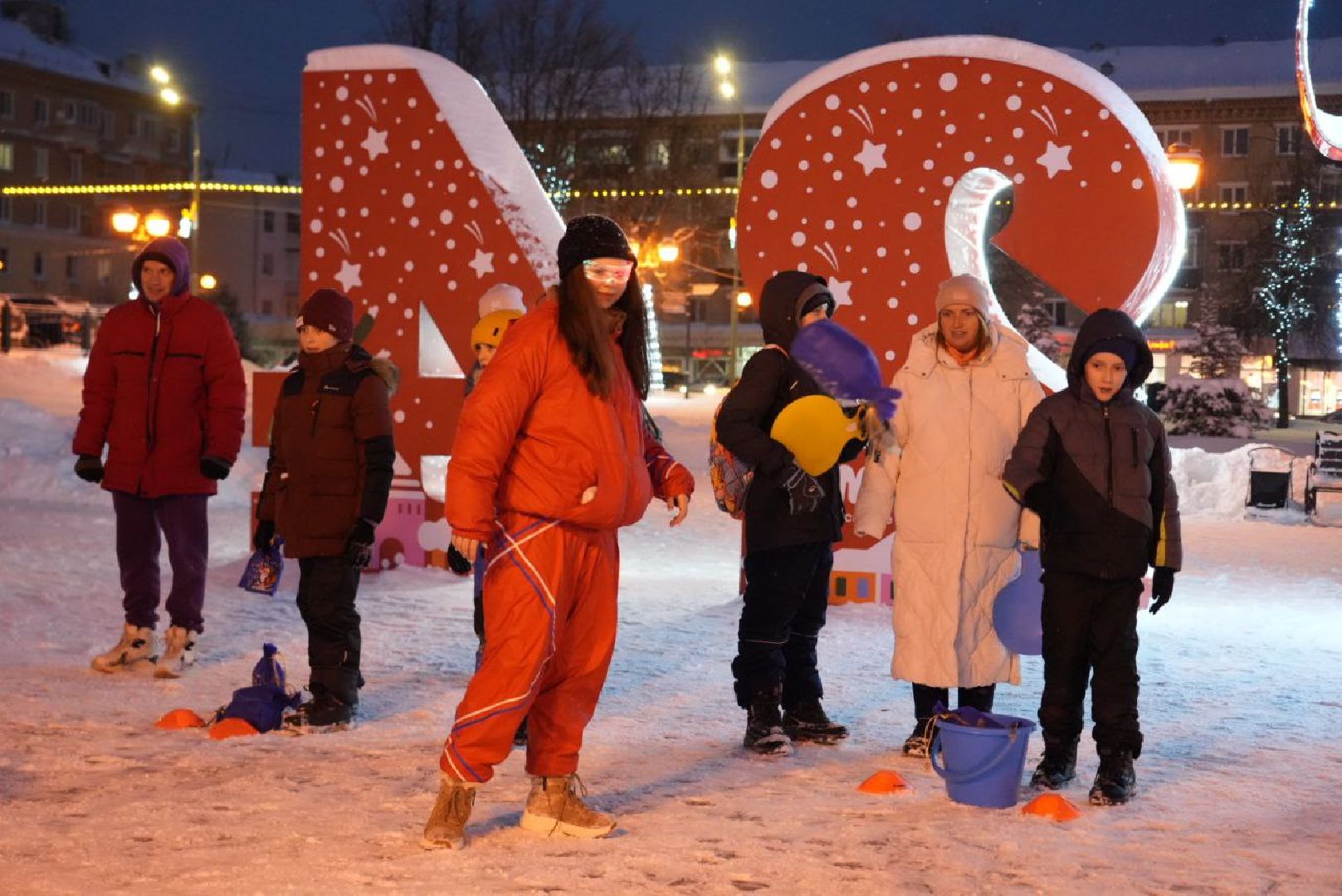 Сергиево-Посадской городской округ, Сергиев Посад, Новый год, Елка, Зима в Подмосковье, Праздник, Зажжение огней на елке, Благоустройство, Дед Мороз, Снегурочка,