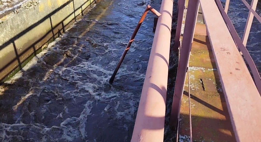 Паводок, Белоомут, ЖКХ