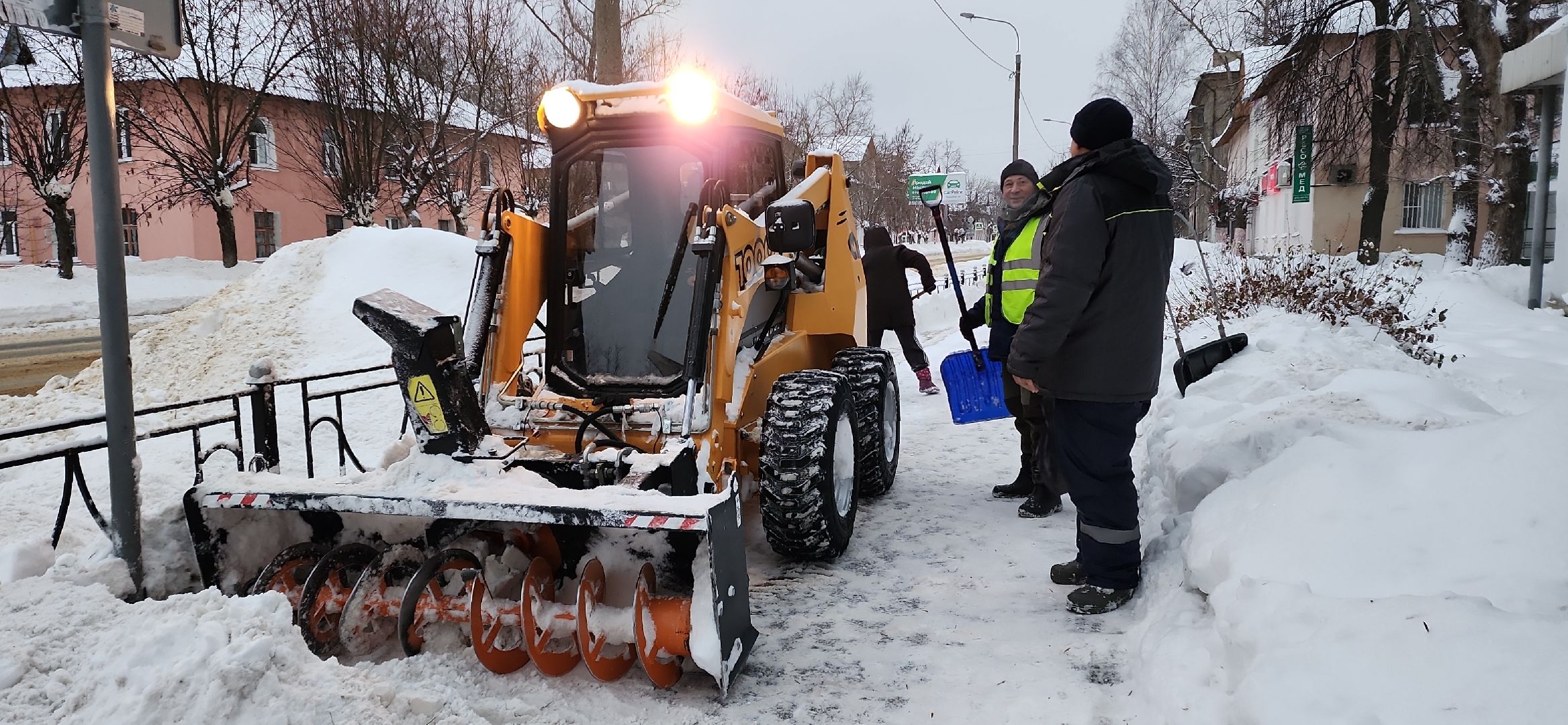 электросталь, жкх, жкх; дороги; инвалиды; решения вопросов; депутаты, снегопад, снегоуборка, снегоуборочная техника, благоуйстройство, вывоз снега,